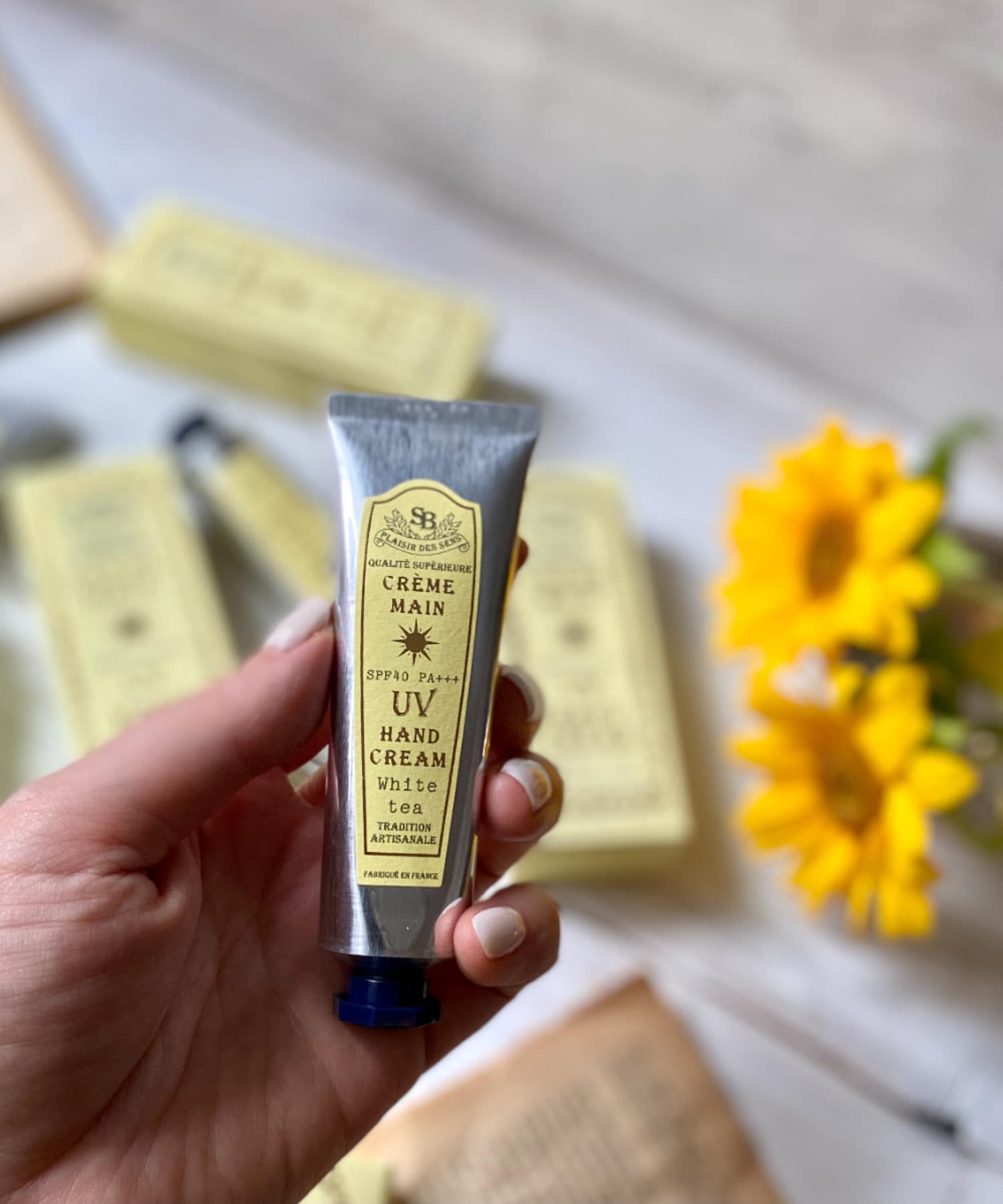 ホワイトティー