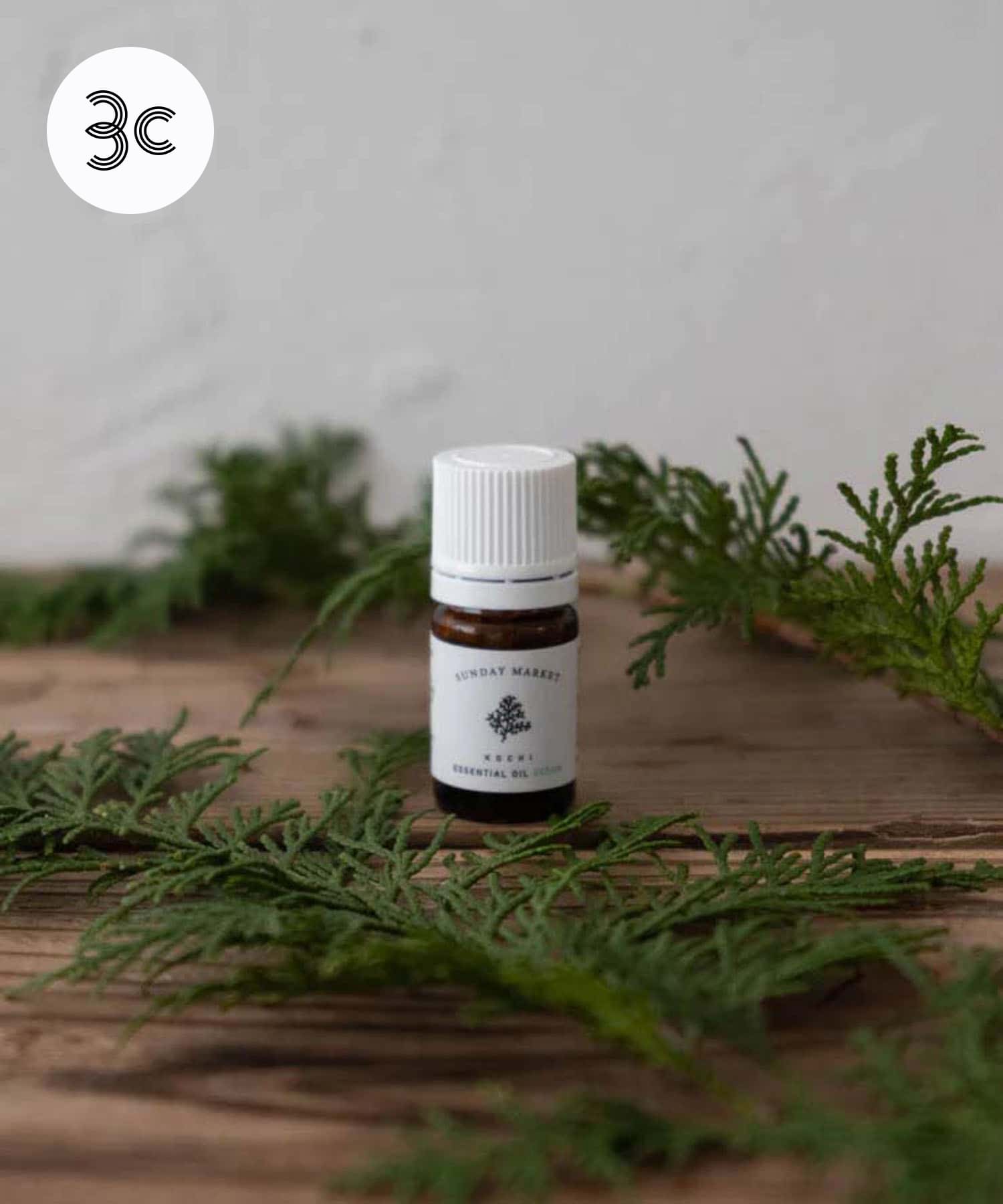 SUNDAY MARKET　ESSENTIAL OIL