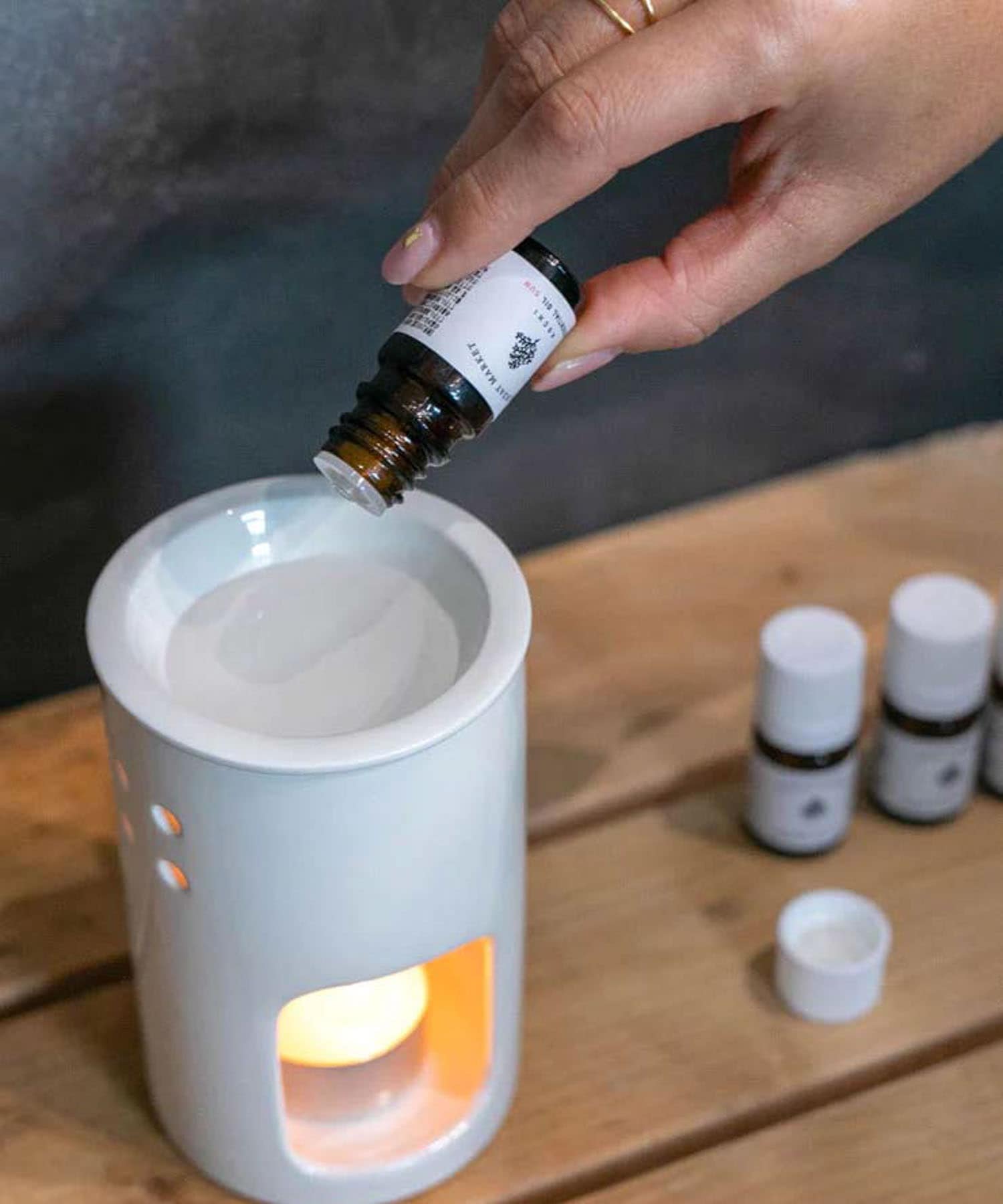 SUNDAY MARKET　ESSENTIAL OIL FOREST 0