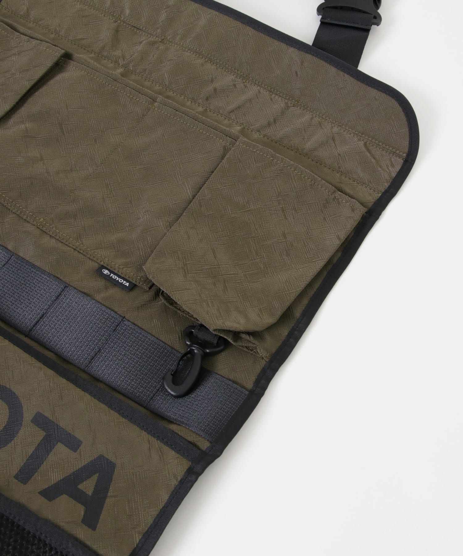 TOYOTA UPCYCLE　WALL POCKET オリーブ -