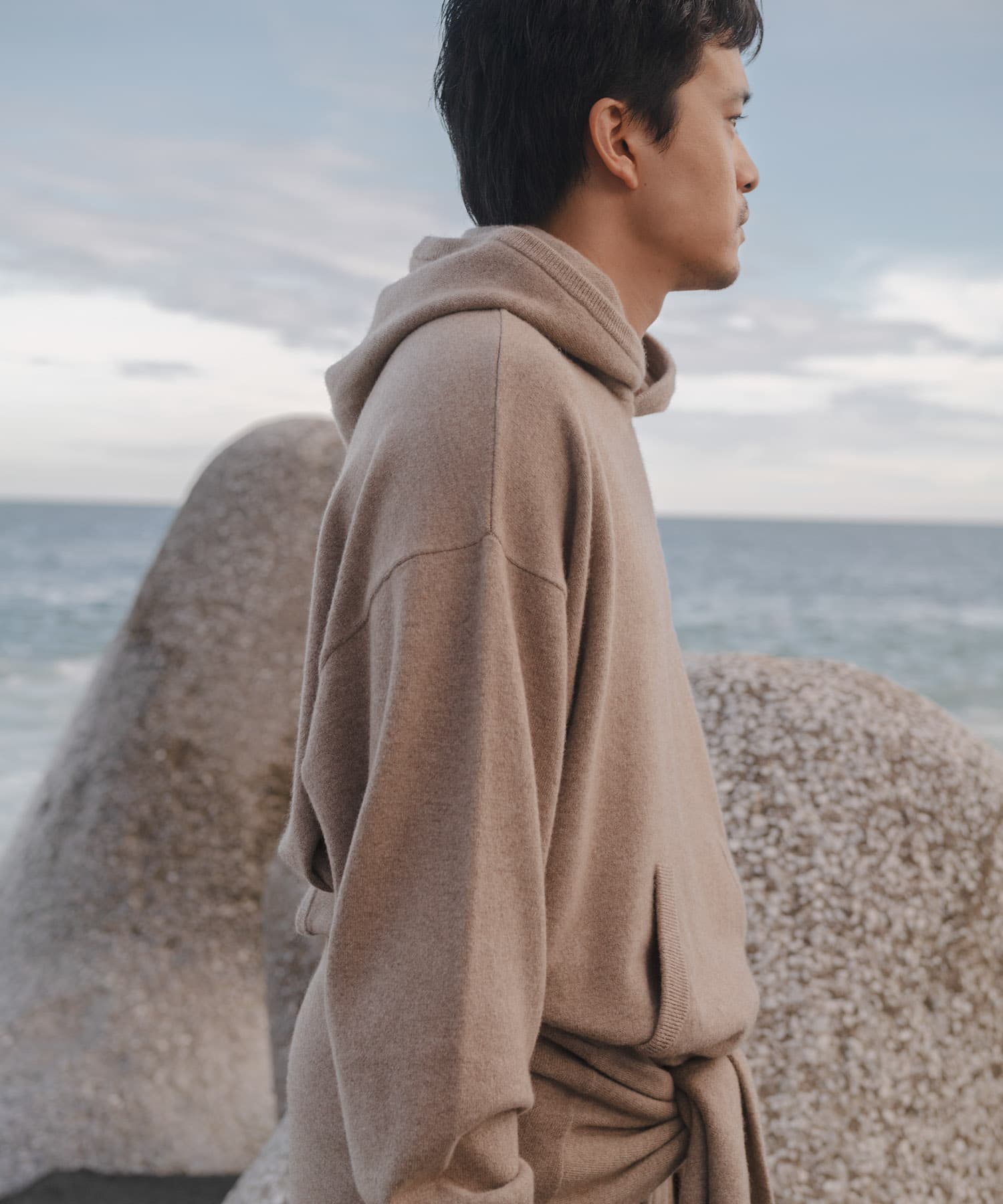dDdDdDd　CASHMERE VINTAGE HOODIE BEIGE M