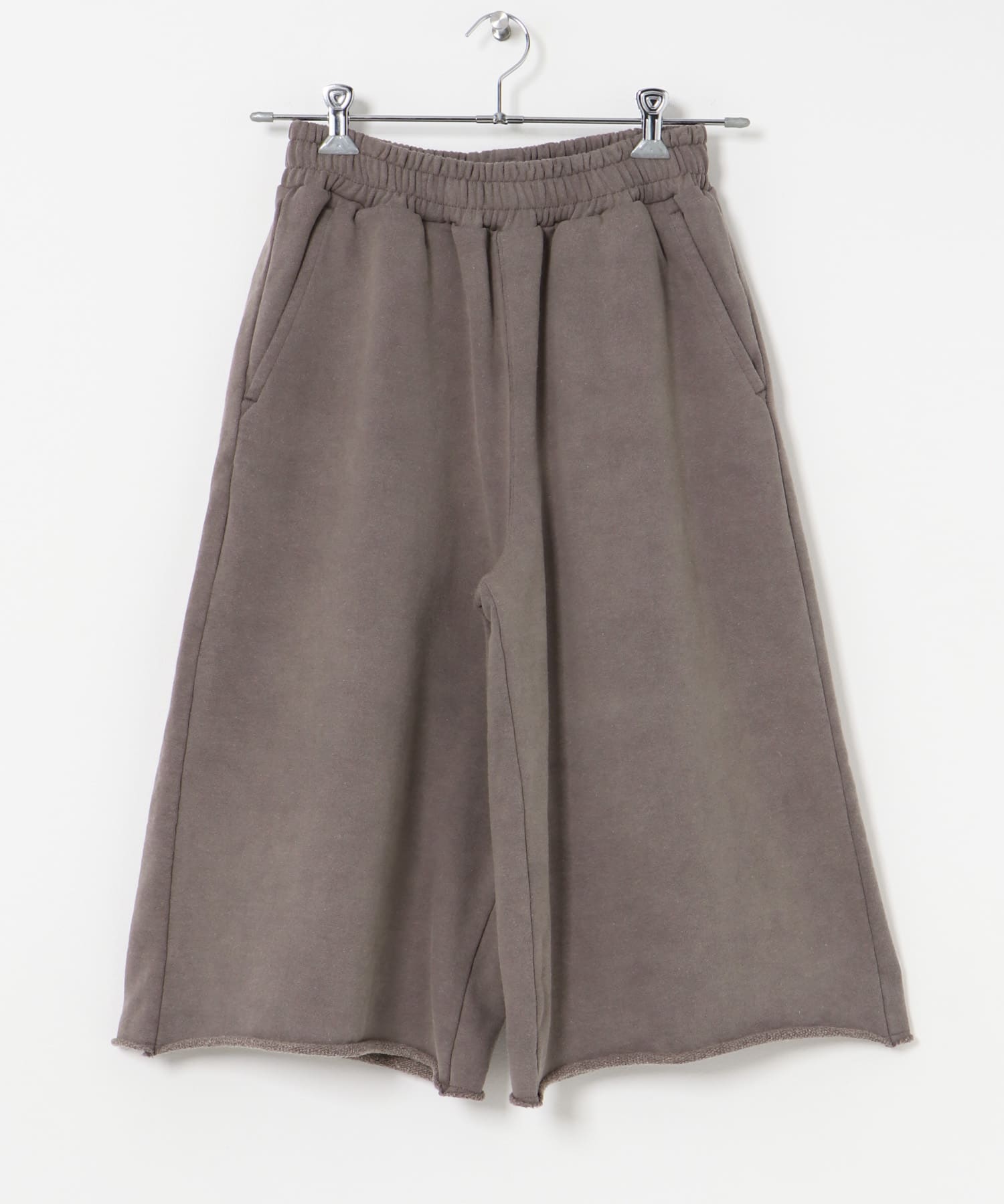 dDdDdDd　FADE BUGGY SWEAT SHORTS