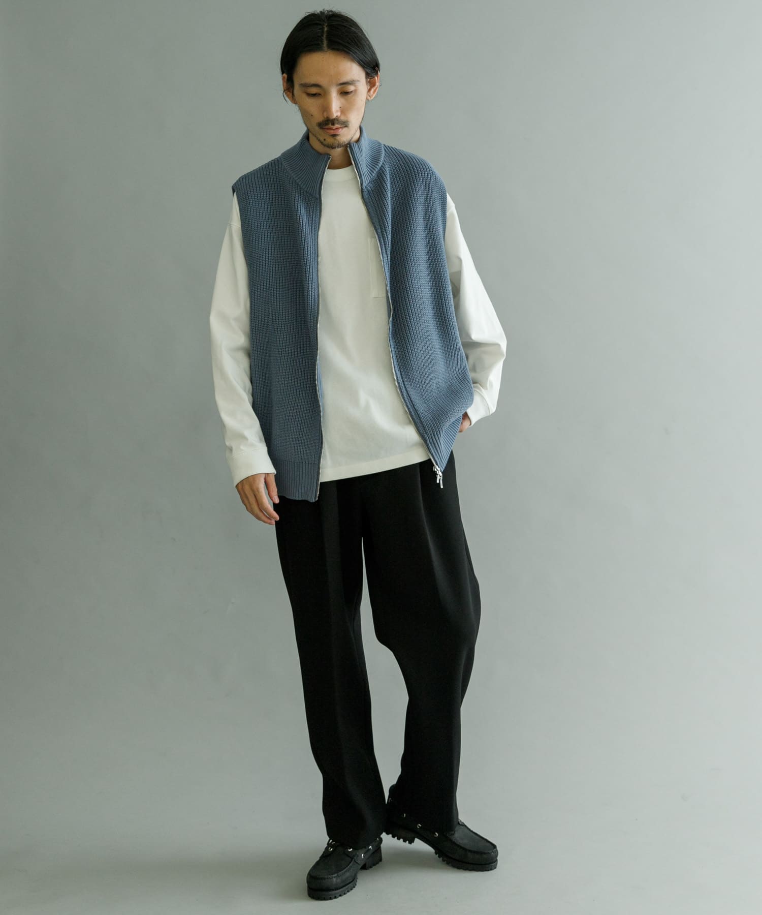 BLUE GRAY