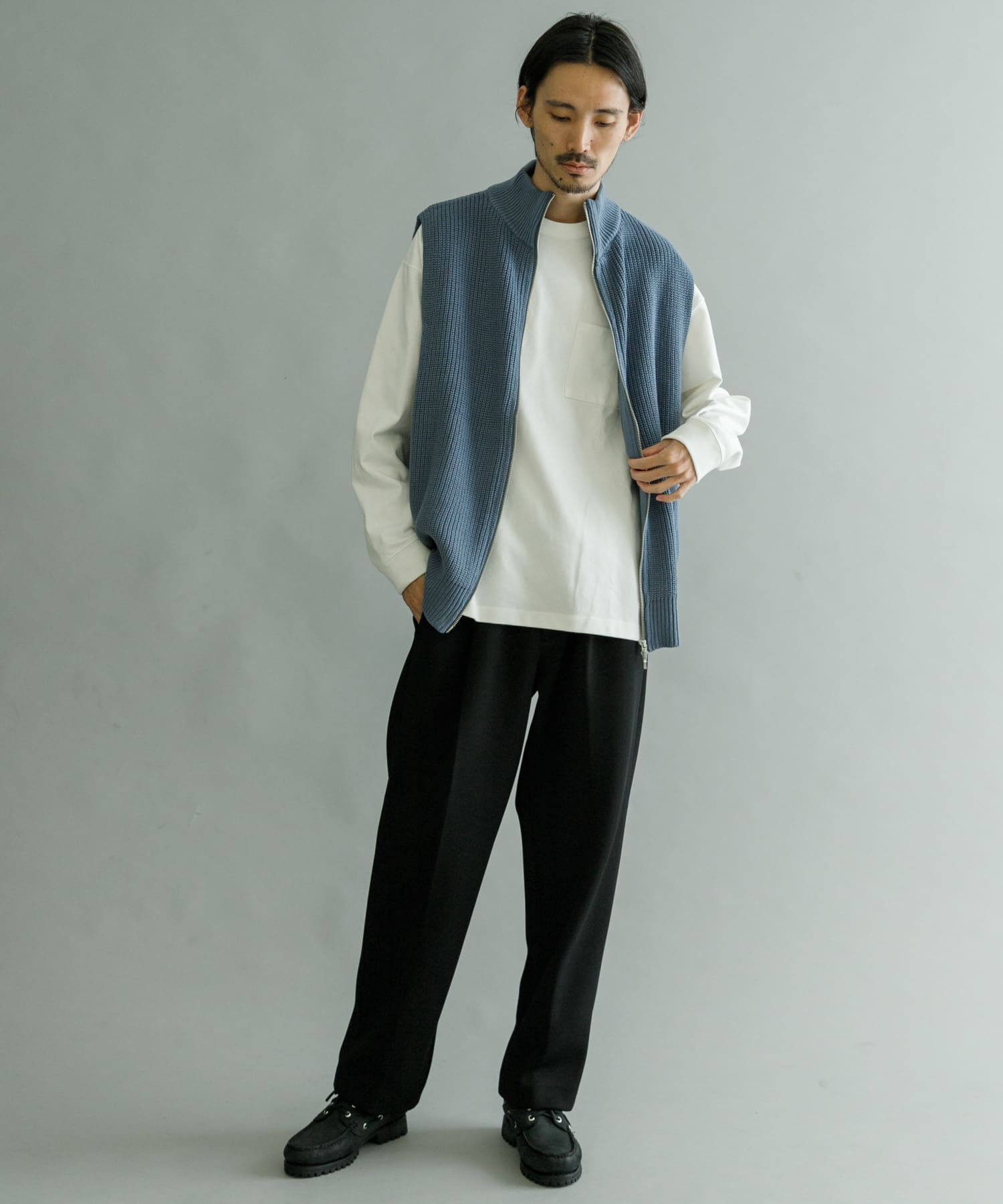 BLUE GRAY