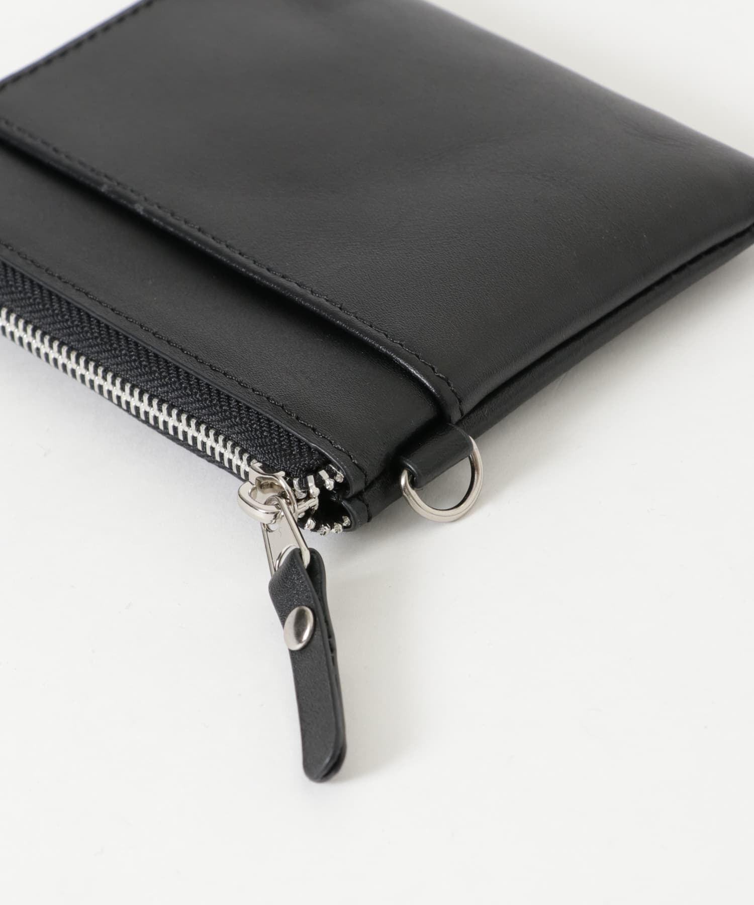 URBAN RESEARCH iD　italianleather zipwallet BLACK FREE