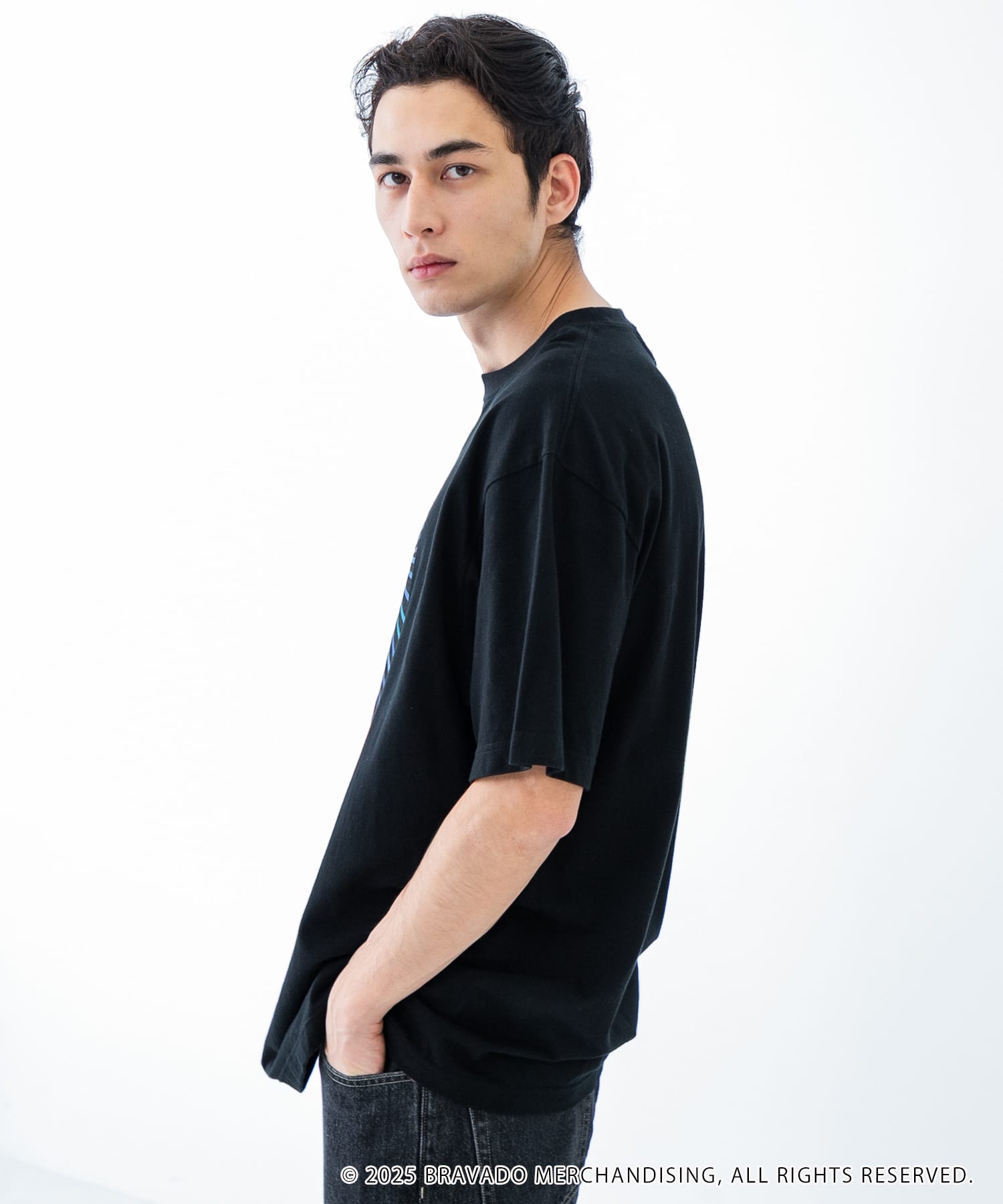 ブラック
