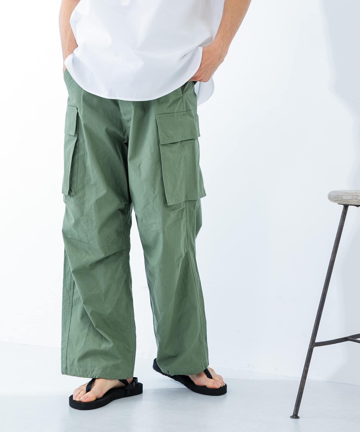 URBAN RESEARCH iD　コットンリップストップカーゴパンツ