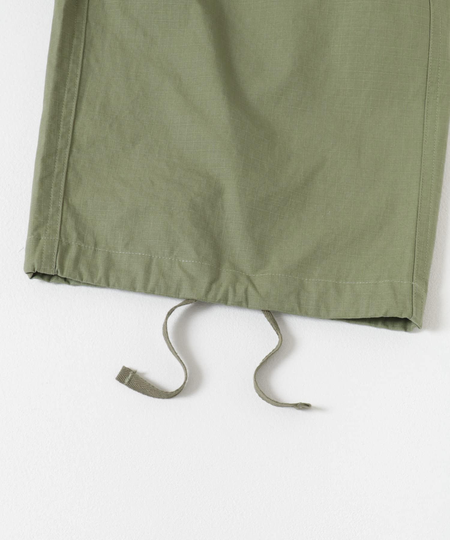 URBAN RESEARCH iD　コットンリップストップカーゴパンツ KHAKI M