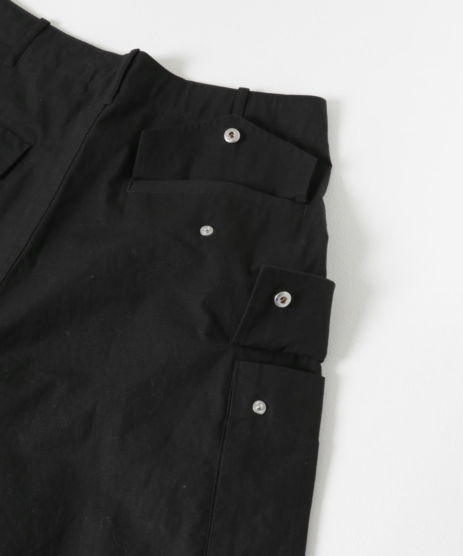 URBAN RESEARCH iD　コットンリップストップカーゴパンツ BLACK M