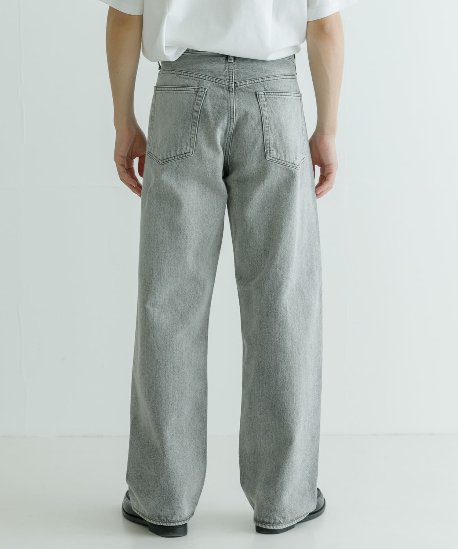 身長：176cm サイズ：5