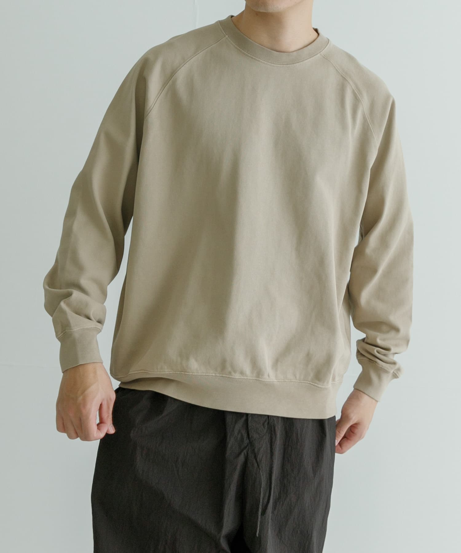 ndx　RaglanSweat