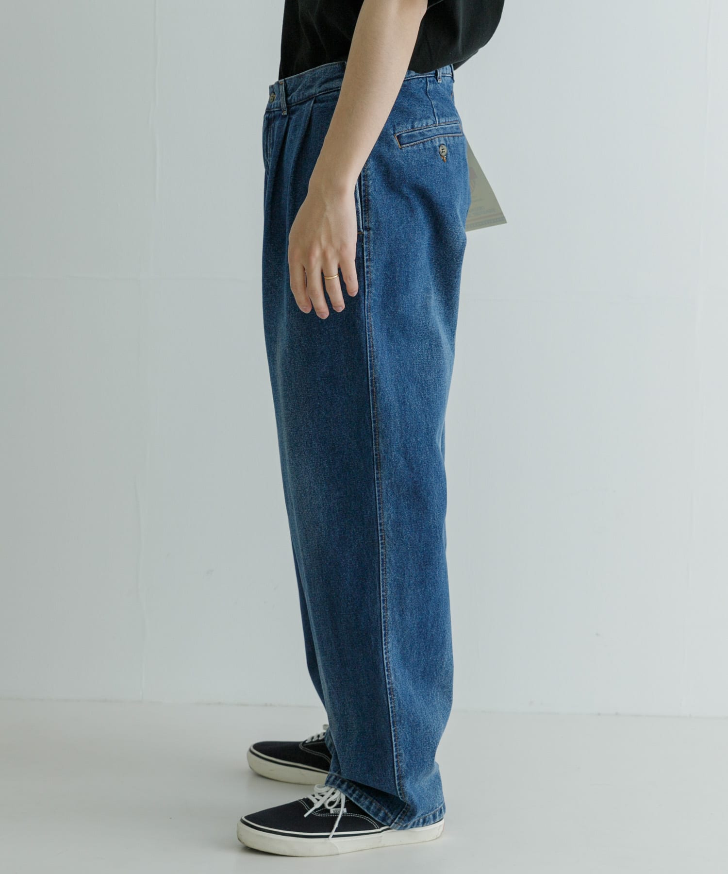 身長：176cm サイズ：30