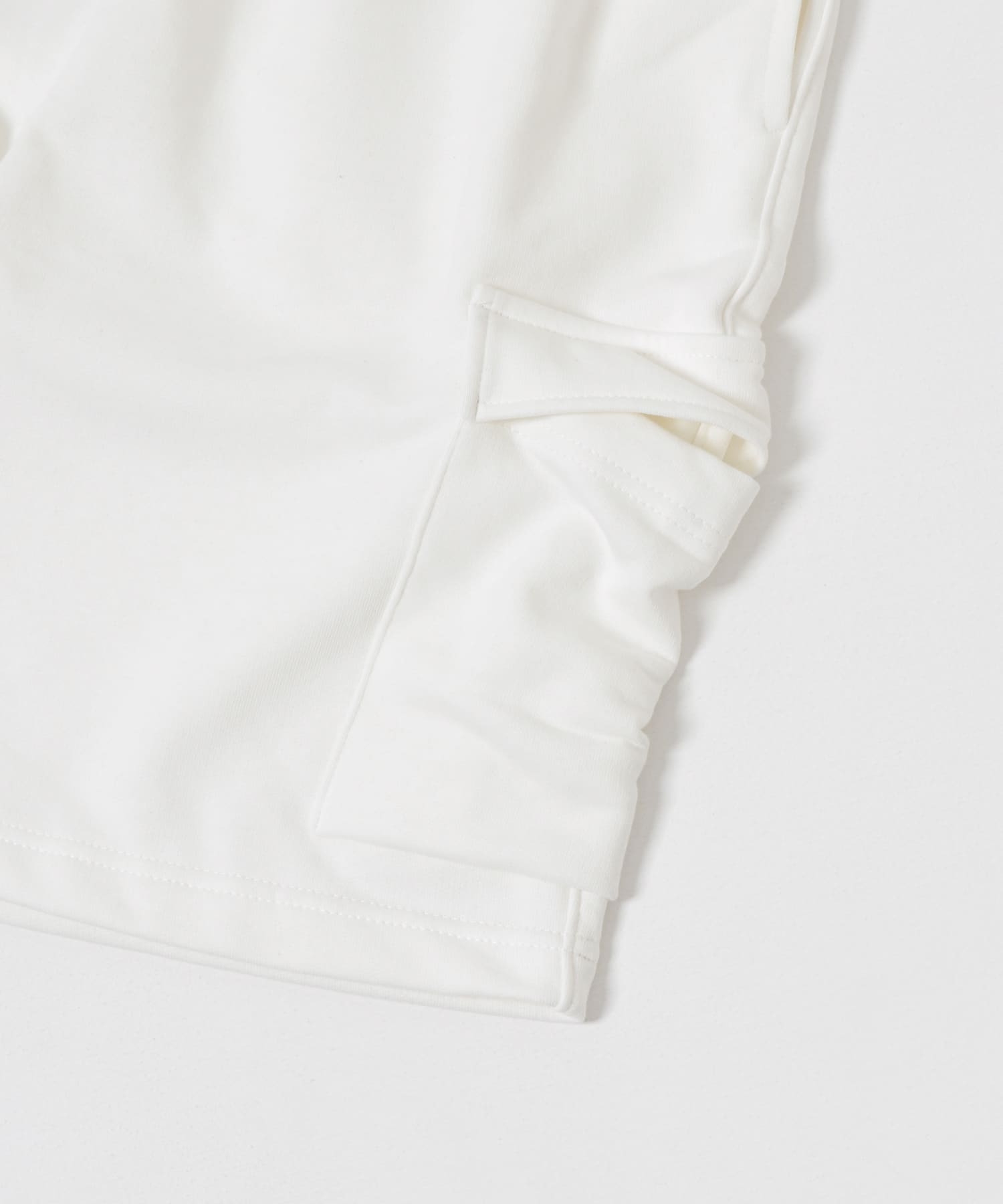 VESTI　FRENCH TERRY BERMUDA Bianco XL