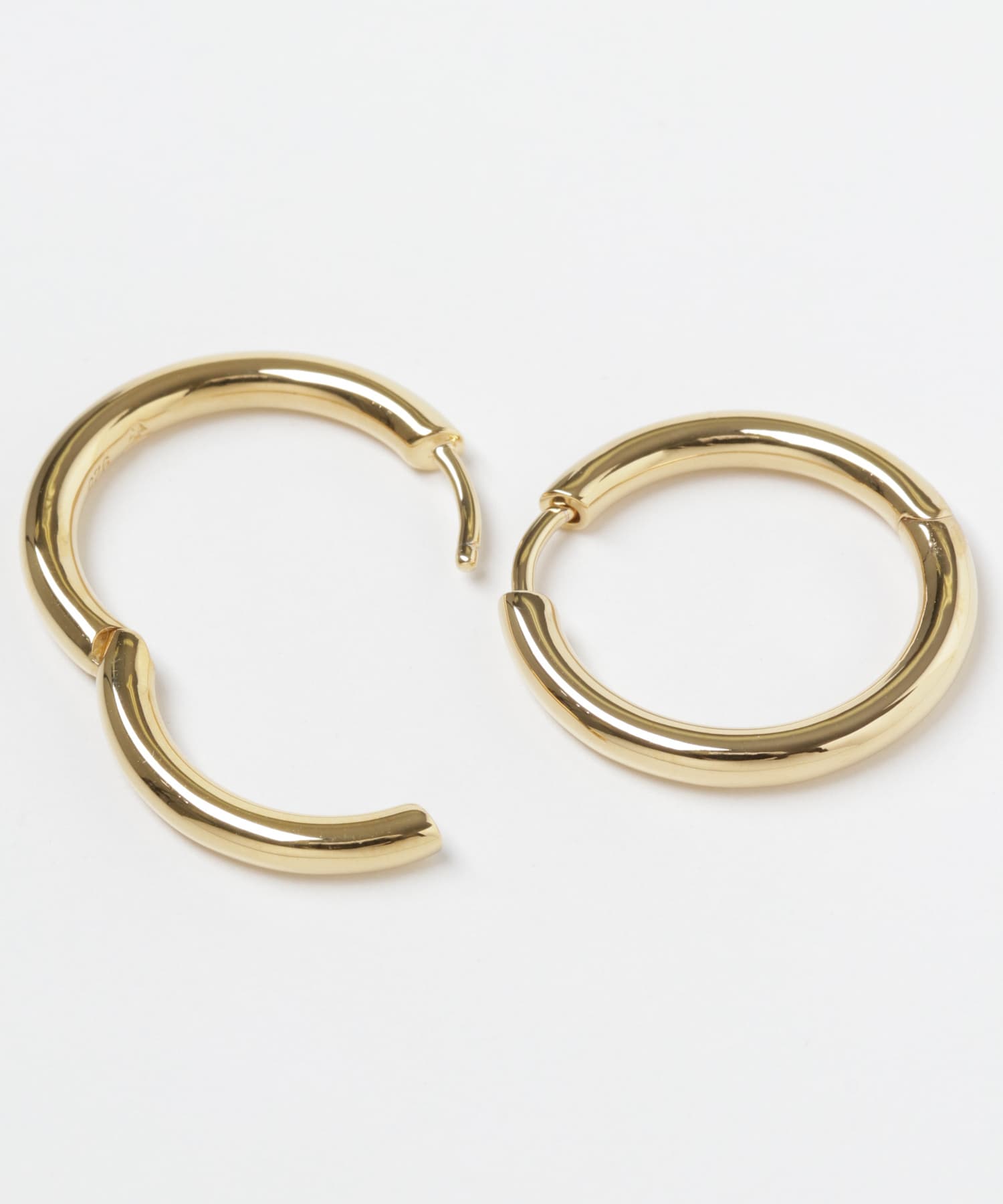 Classic Hoops Medium Gold Gold One
