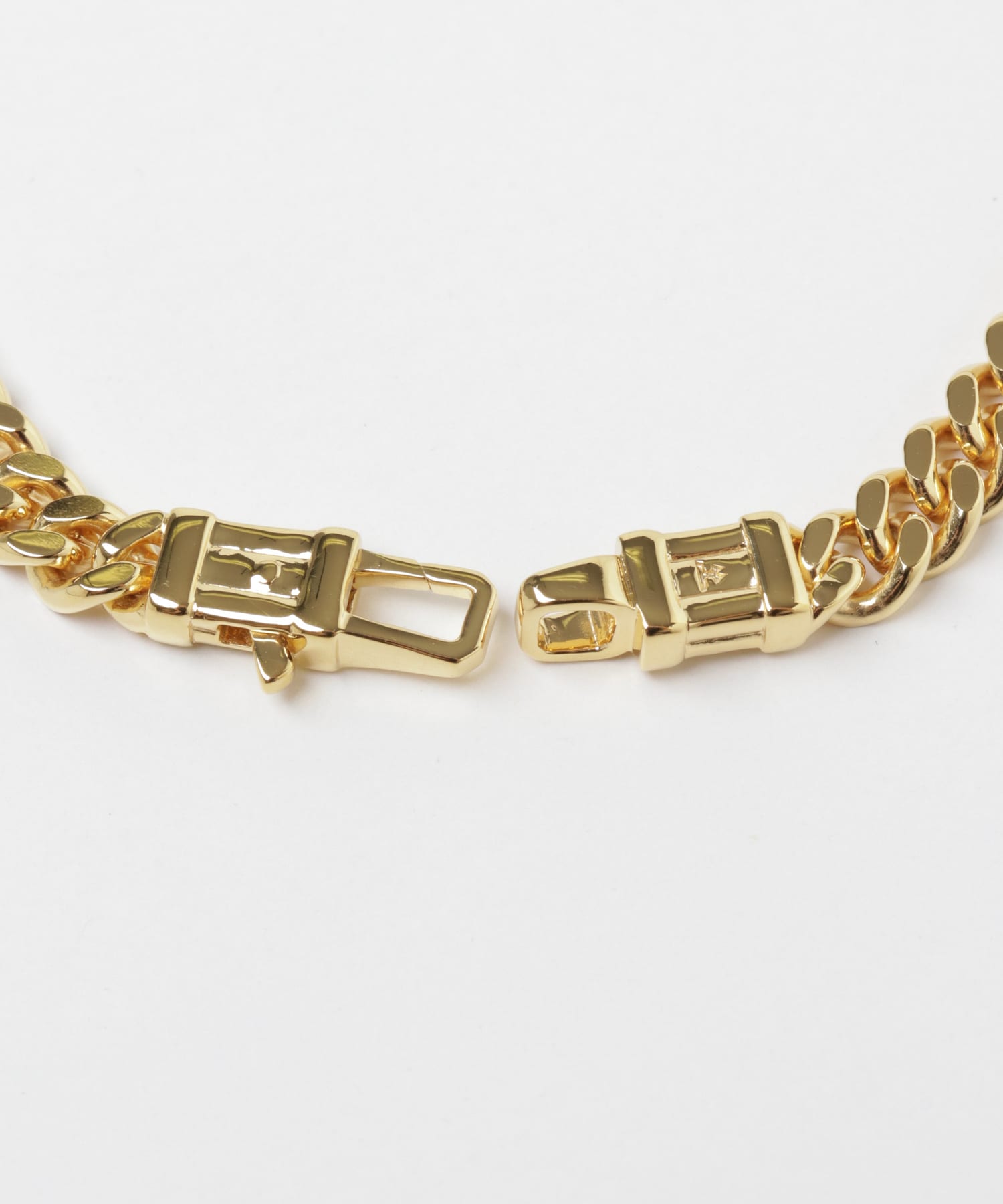 TOM WOOD Curb Bracelet L Gold(7 Gold): アクセサリー｜URBAN