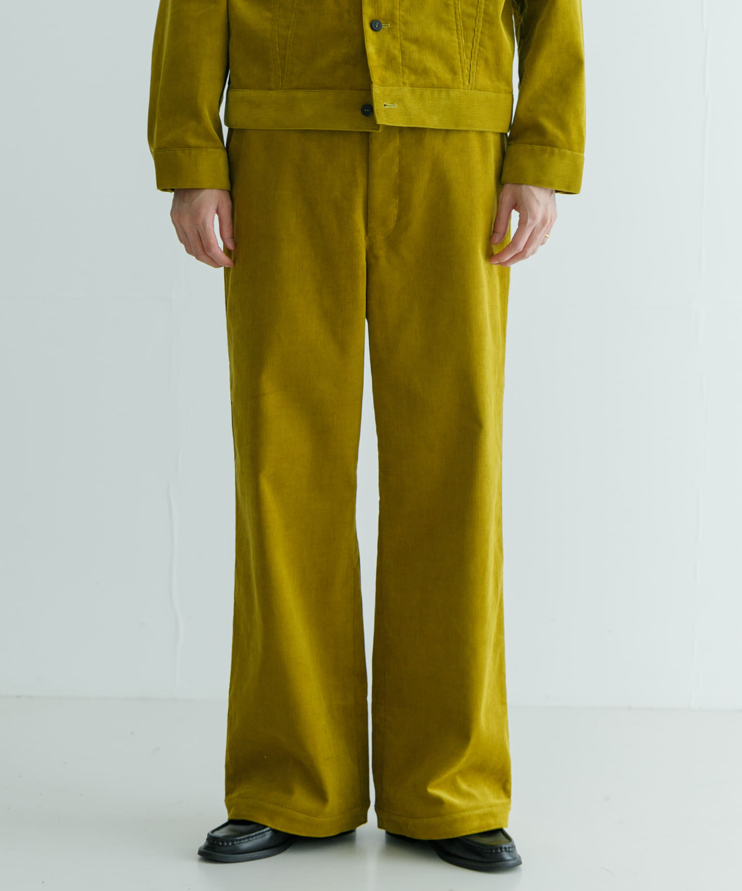 Cale　14Wオーガニックコーデュロイパンツ