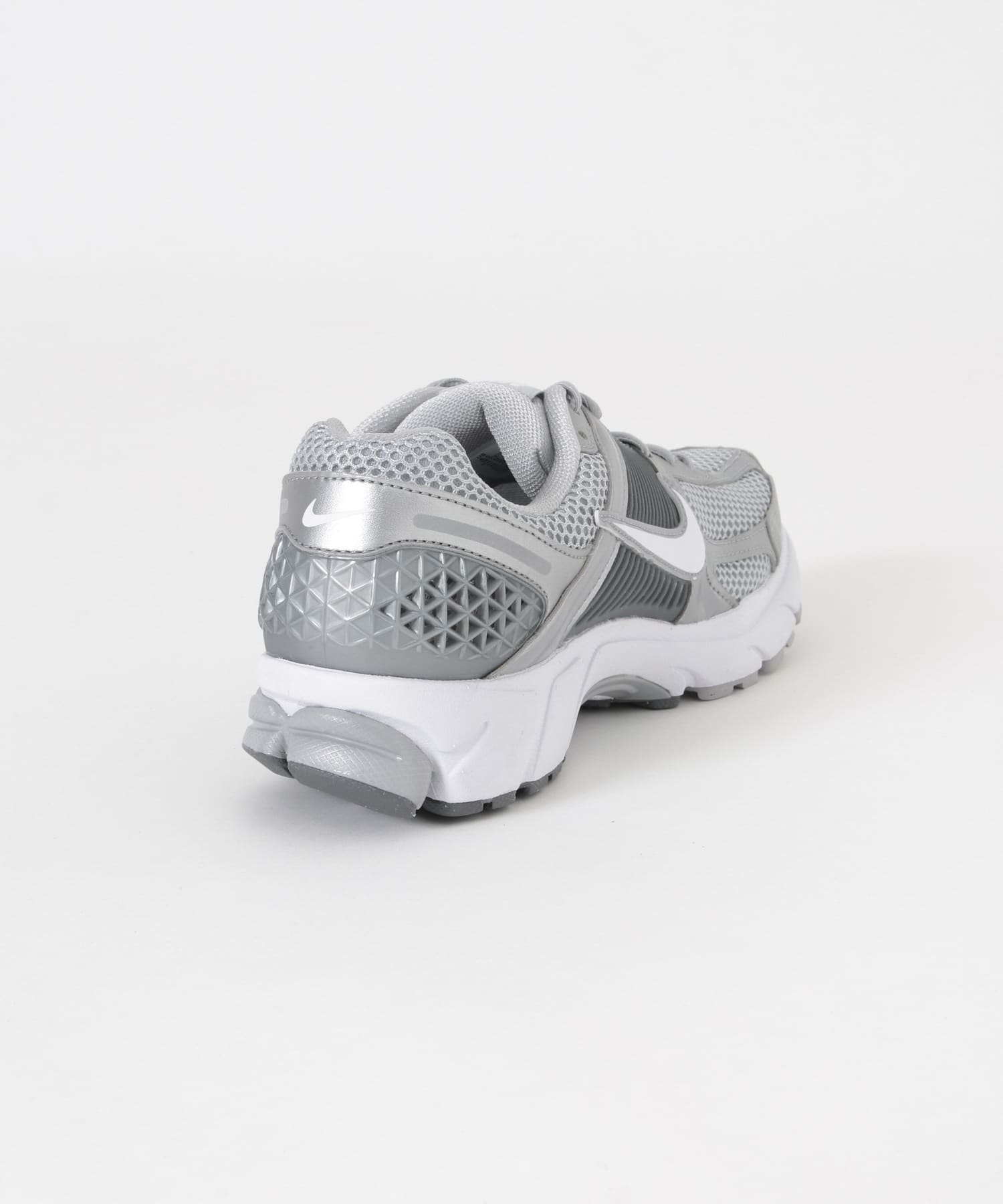 NIKE　ズーム ボメロ 5 003 W.GREY 26
