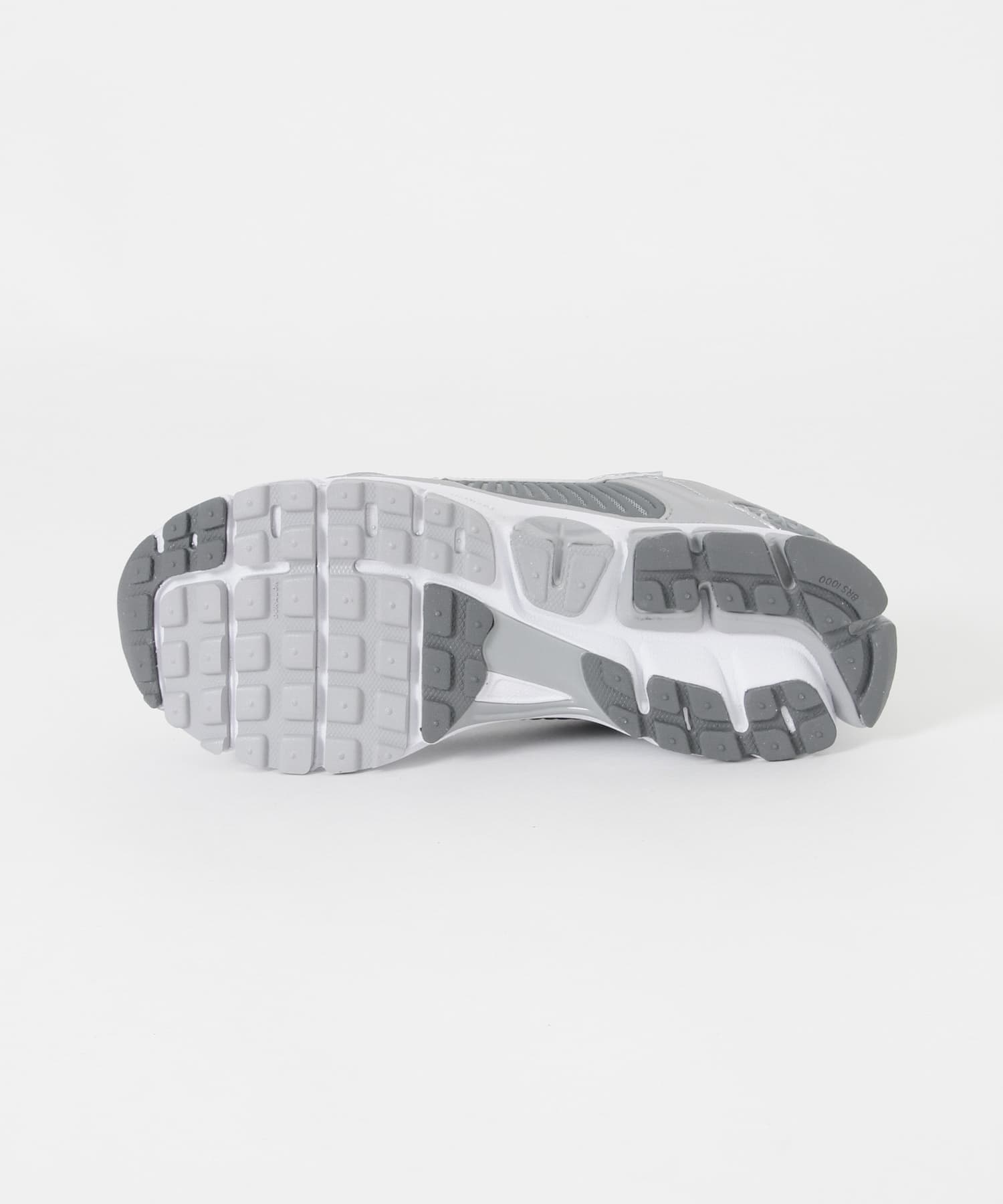 NIKE　ズーム ボメロ 5 003 W.GREY 26