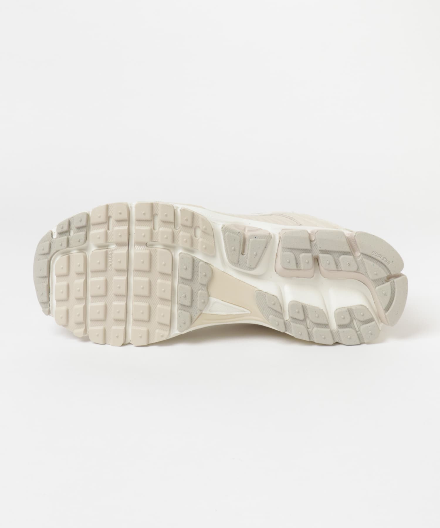 NIKE　ズーム ボメロ 5 100 L.BRAN 26