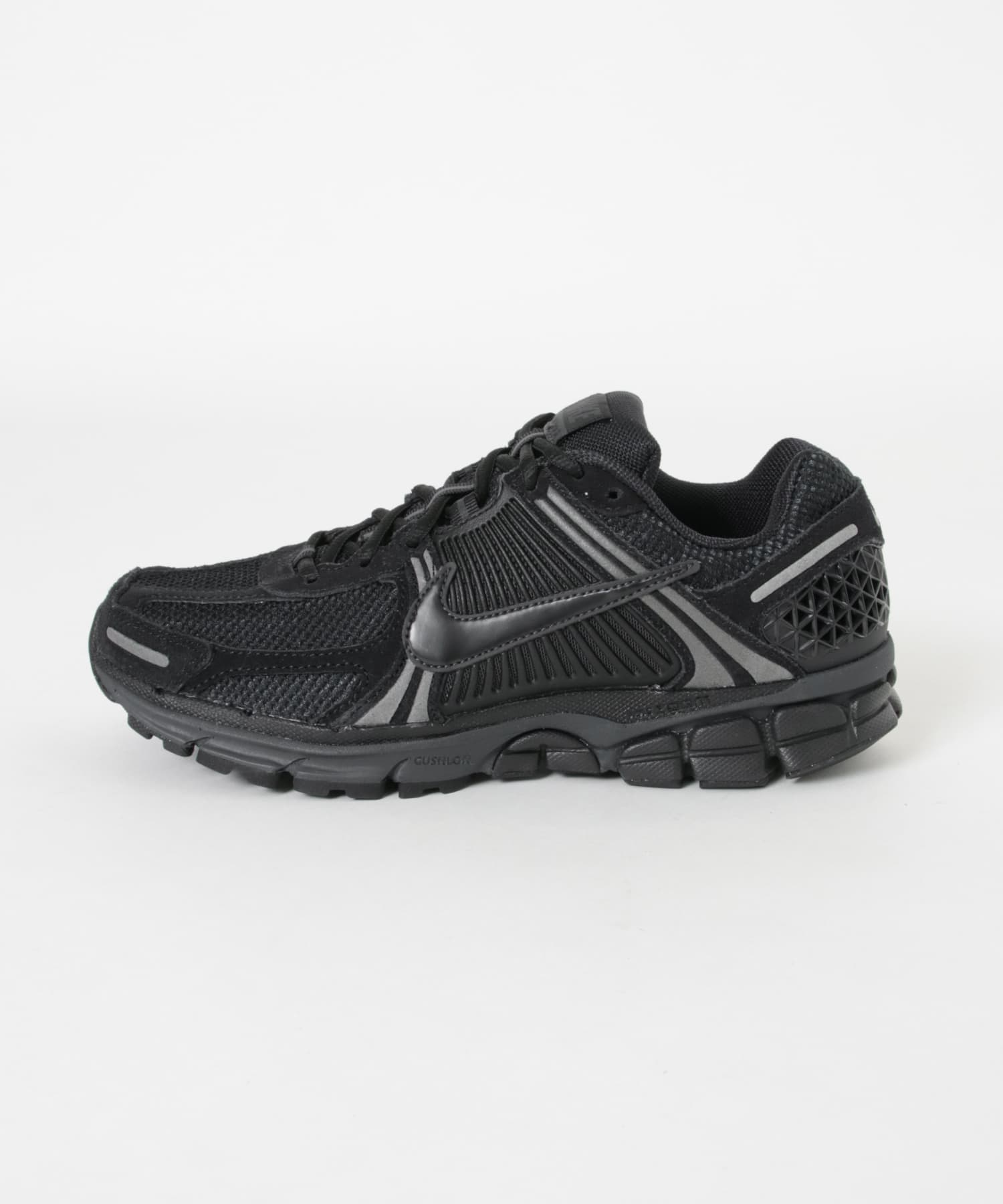 NIKE　ズーム ボメロ 5