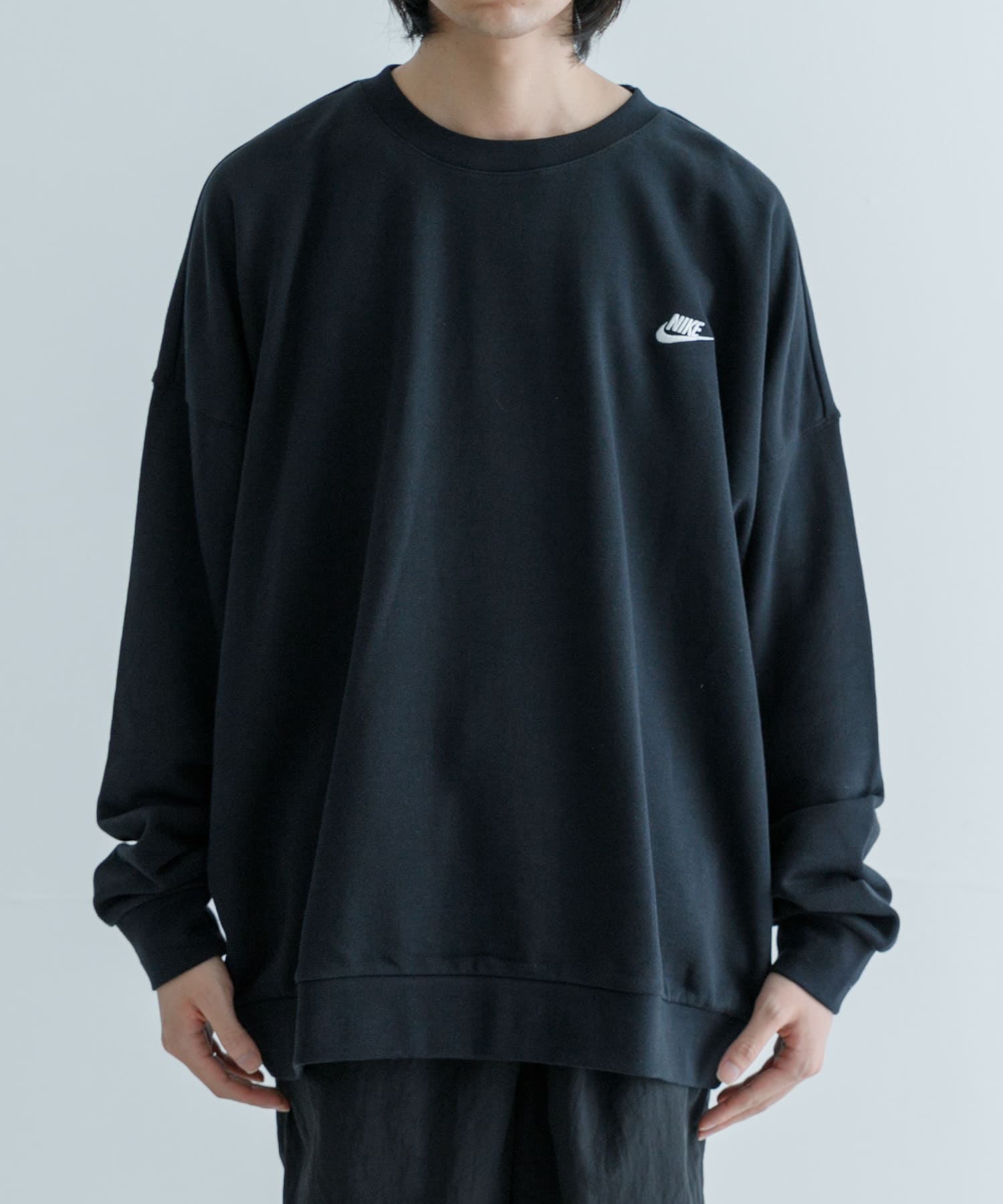 NIKE　FT オーバーサイズ ロングスリーブ クルー