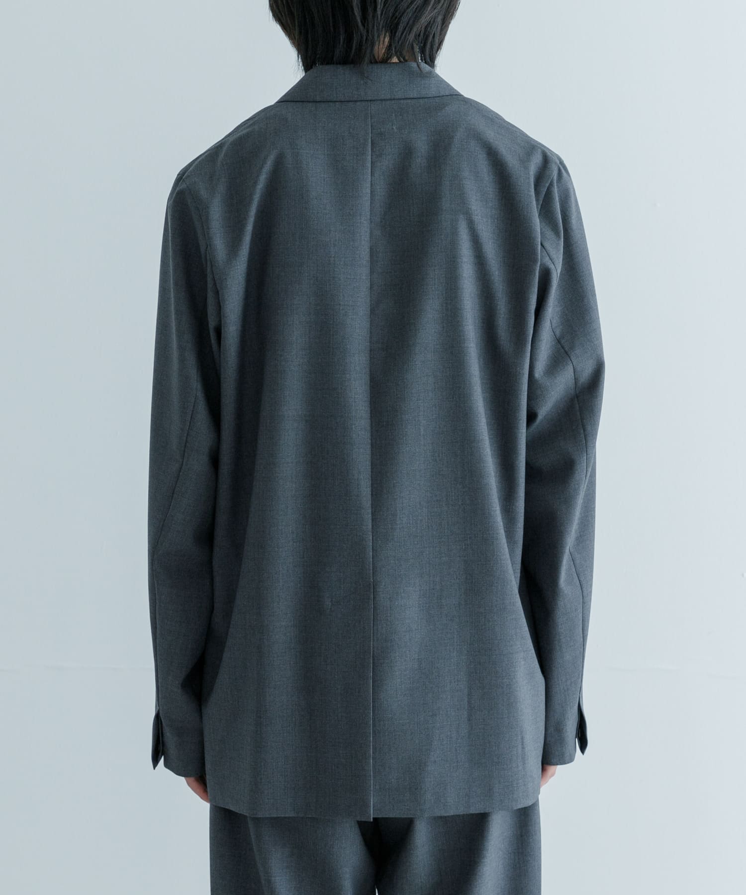 身長：177cm サイズ：6