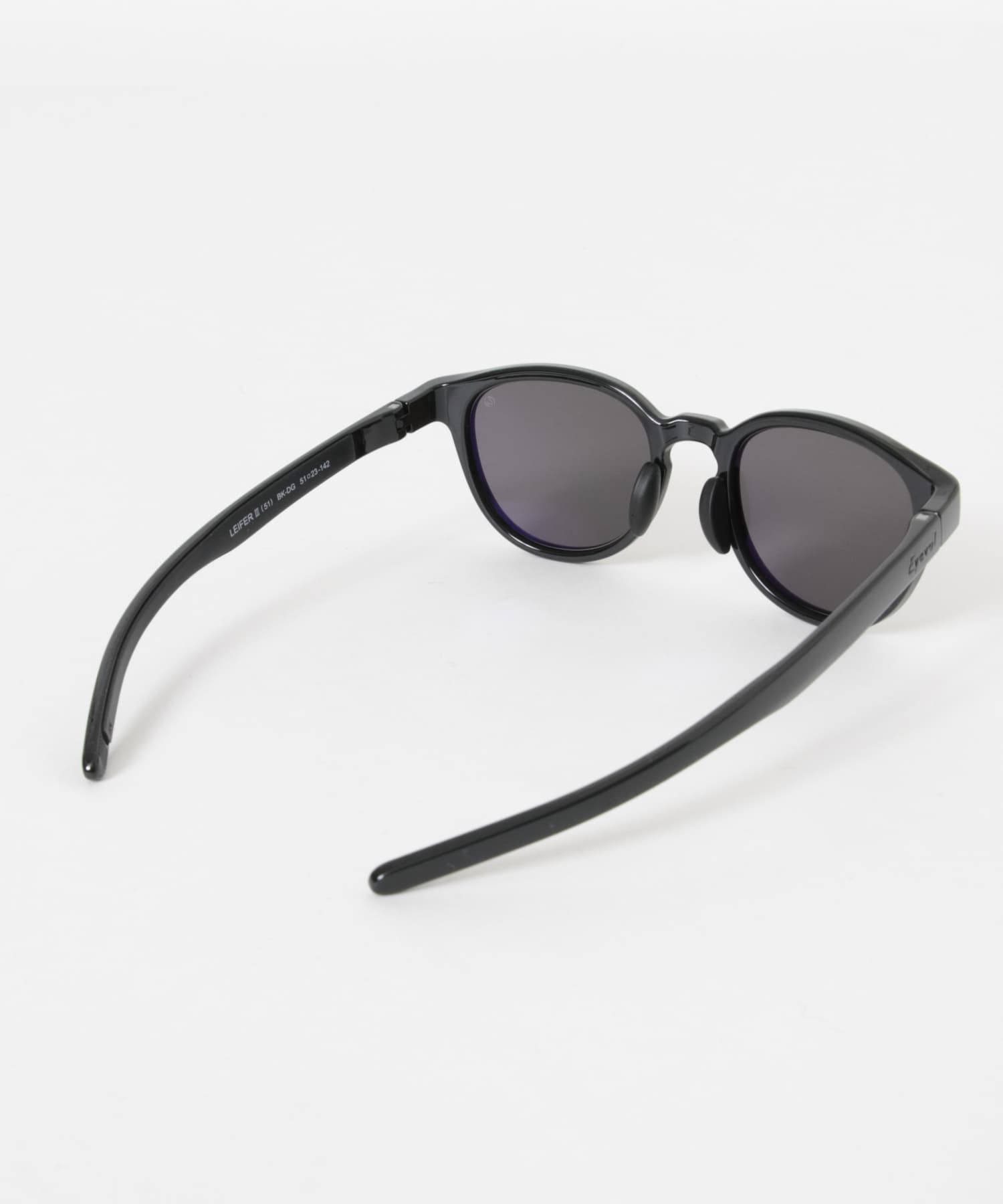 eyevol　LEIFER3 BK-DG-DK one