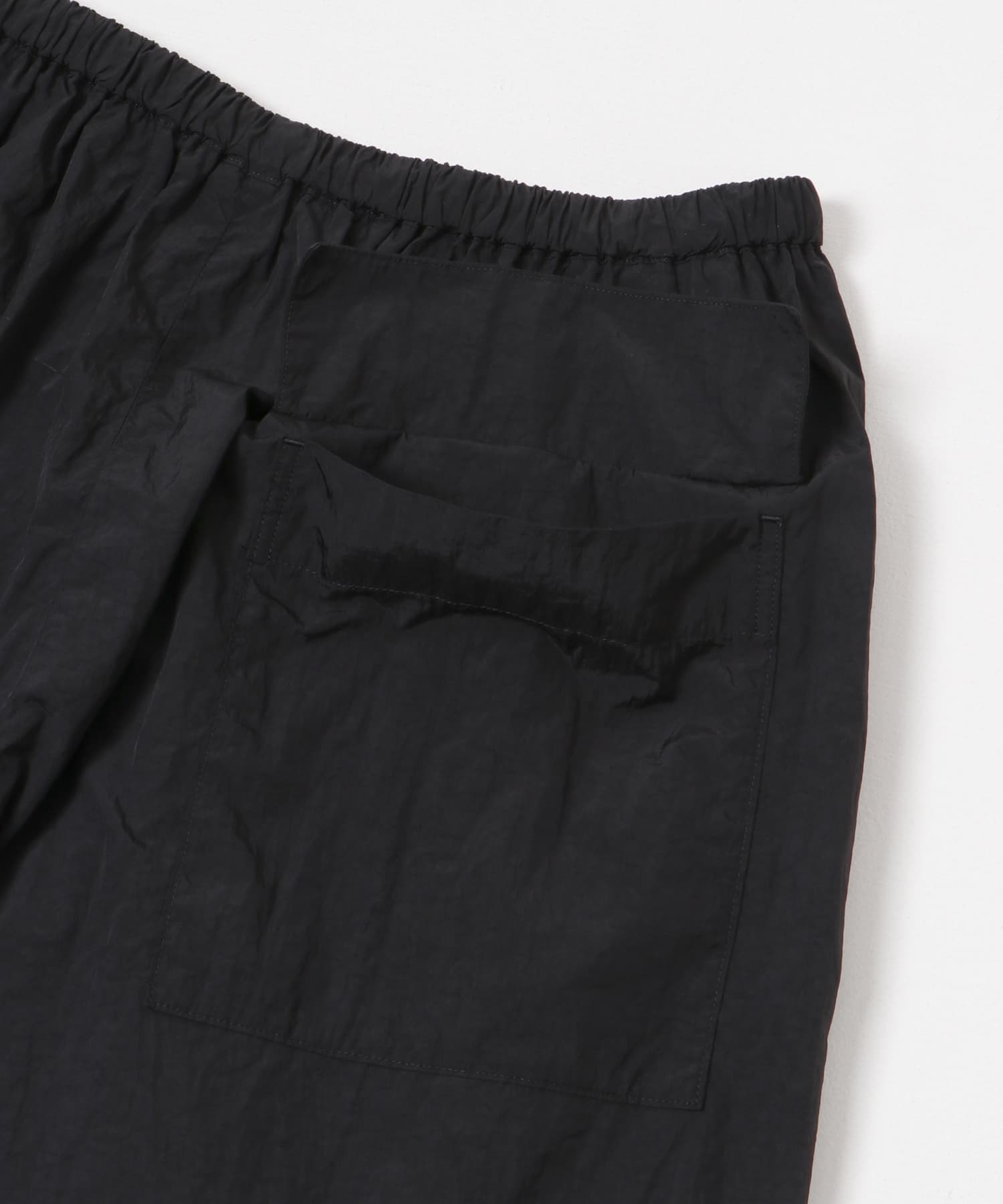 ATON　HANDDYED NYLONOVER PANTS 105 BLK 4