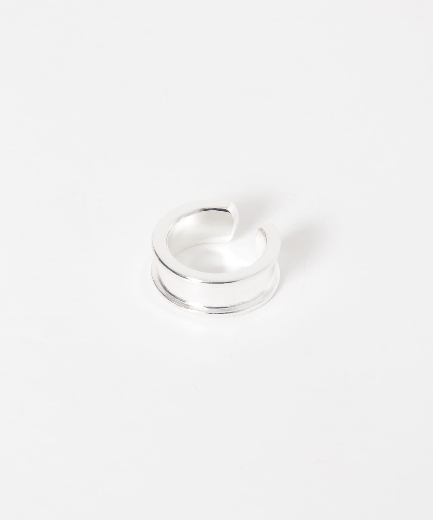 XOLO Single Twist Ring(L SILVER): アクセサリー｜URBAN