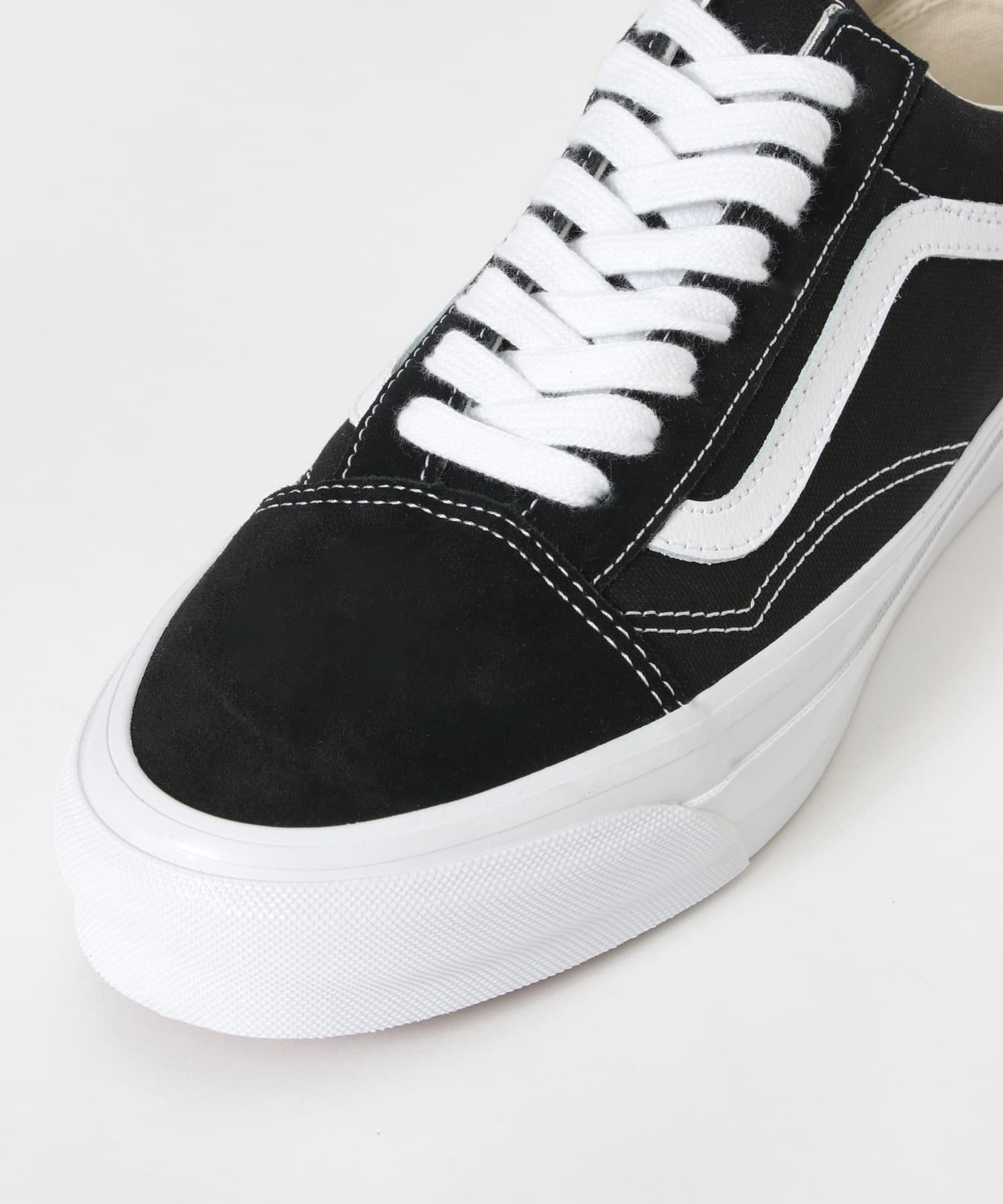 LX BLK/WHT