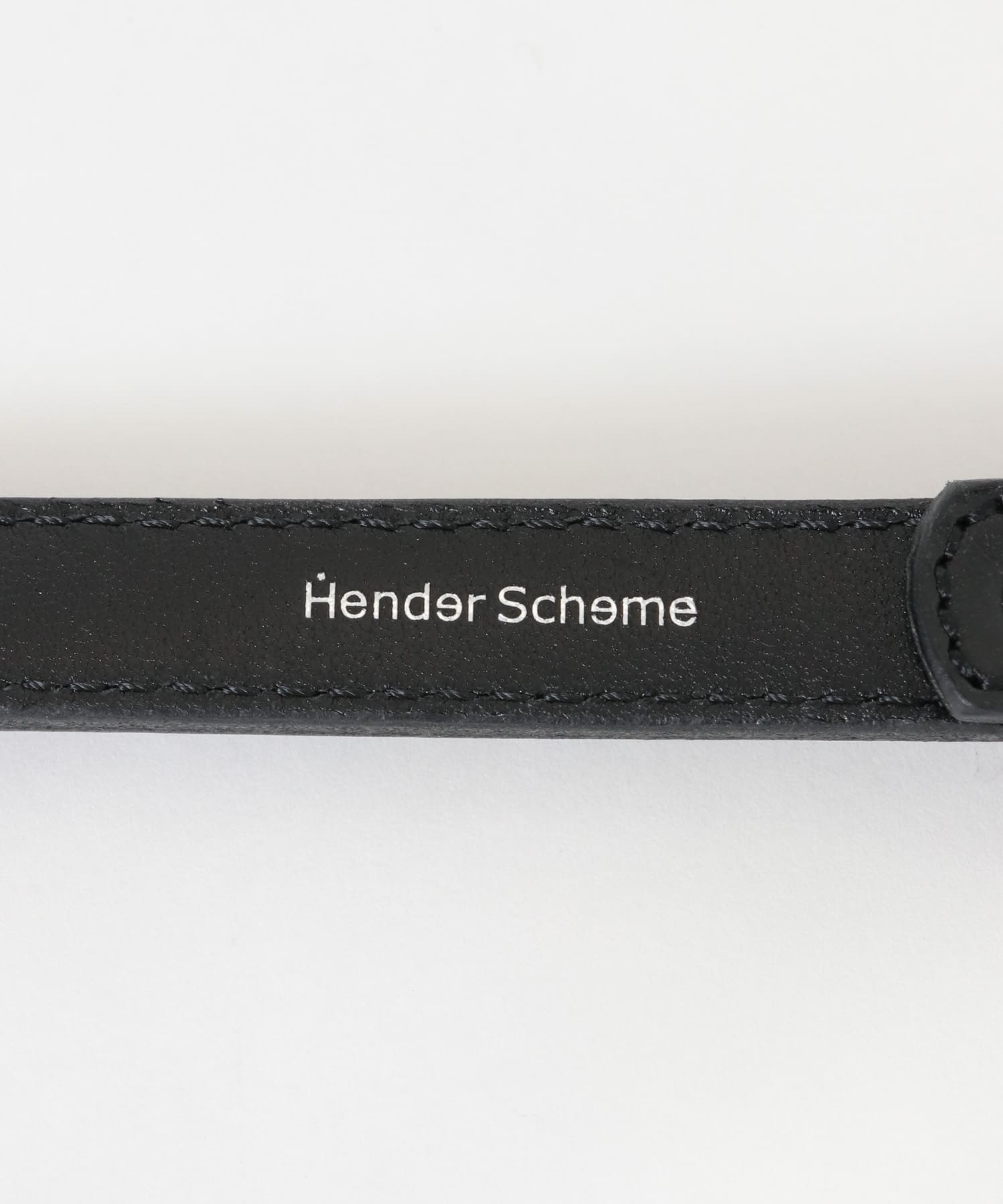 Hender Scheme dog collar S(FREE black/NST): 雑貨・ホビー｜URBAN