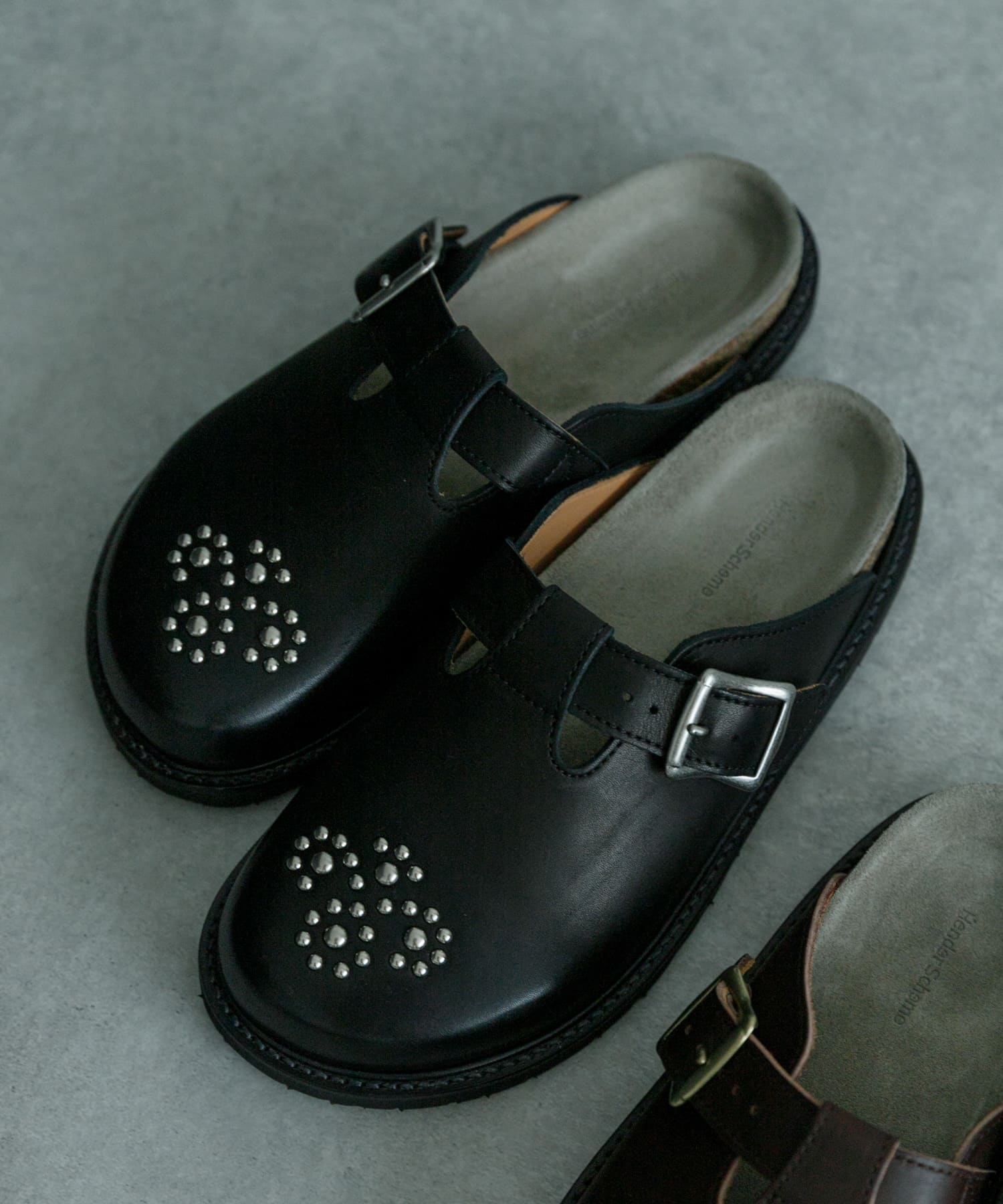 Hender Scheme　dense black 4