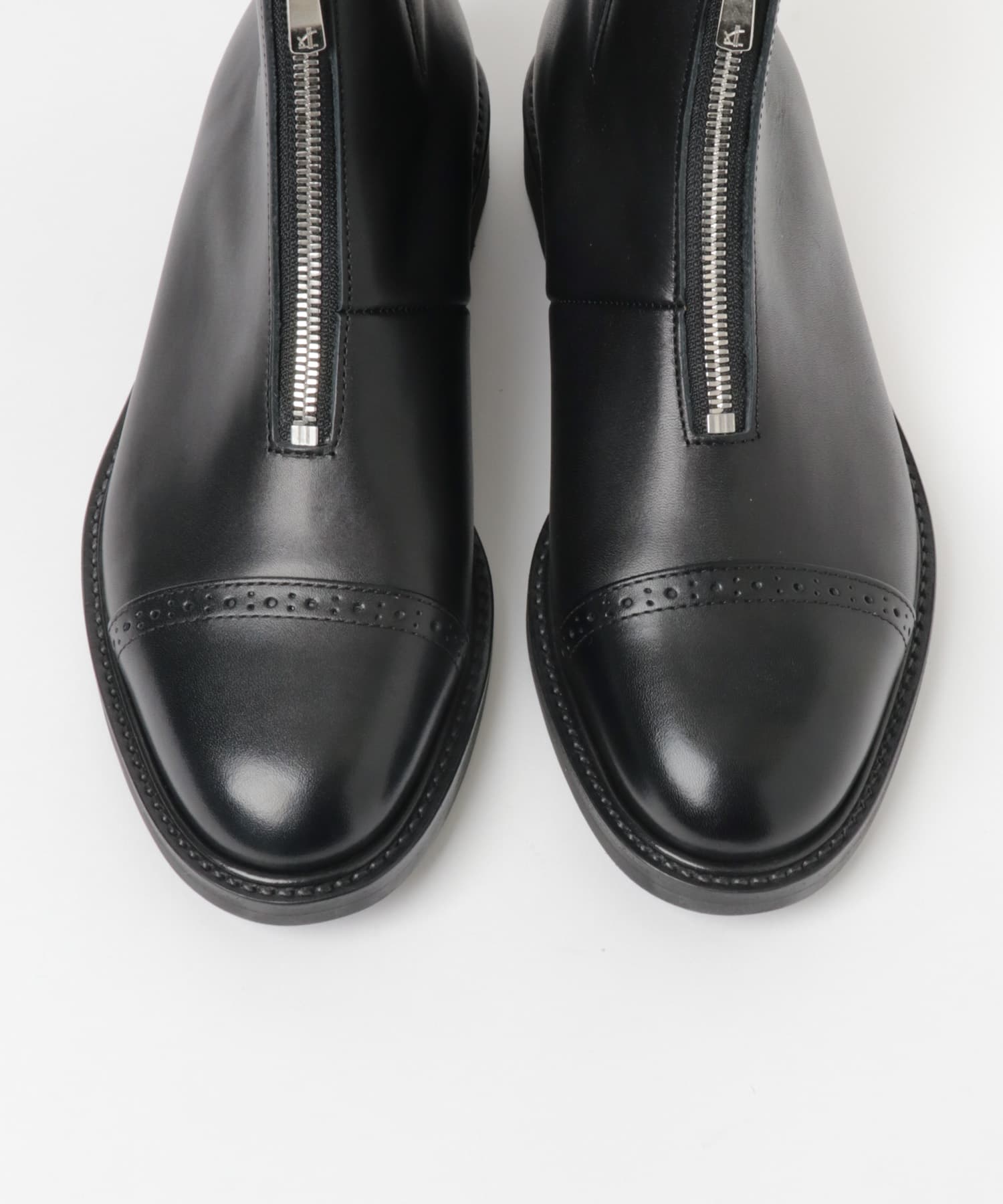 Hender Scheme　front fastner boots black 4