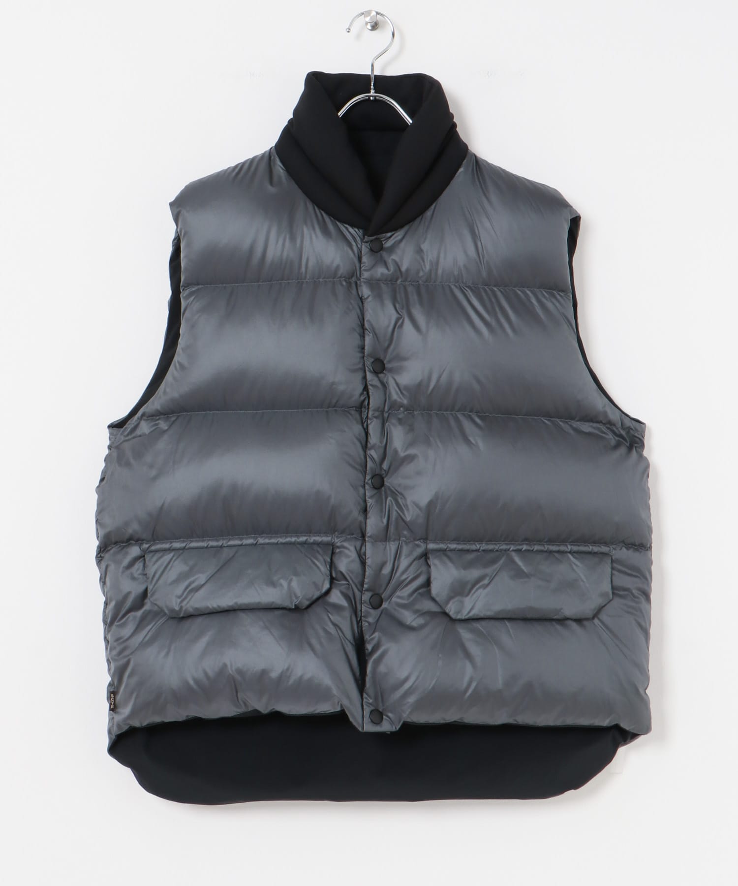 SEESEE シーシー リバーシブル 中綿ベスト XL ブラック / ネイビー Scye Reversible Down Vest(38 クロ): アウター｜URBAN RESEARCH