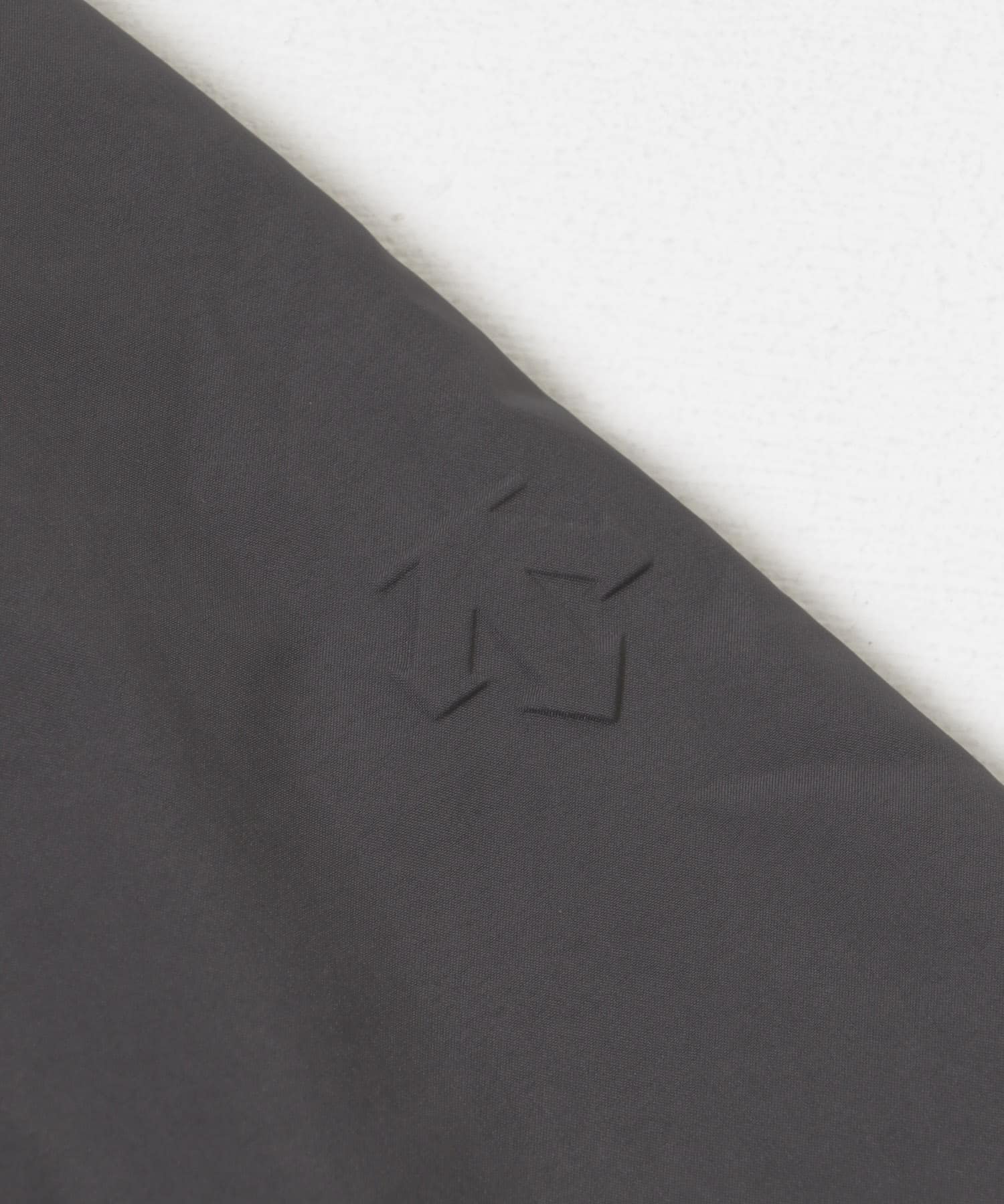 DESCENTE ALLTERRAIN　HYBRID INSULATED JACKET GY03 M