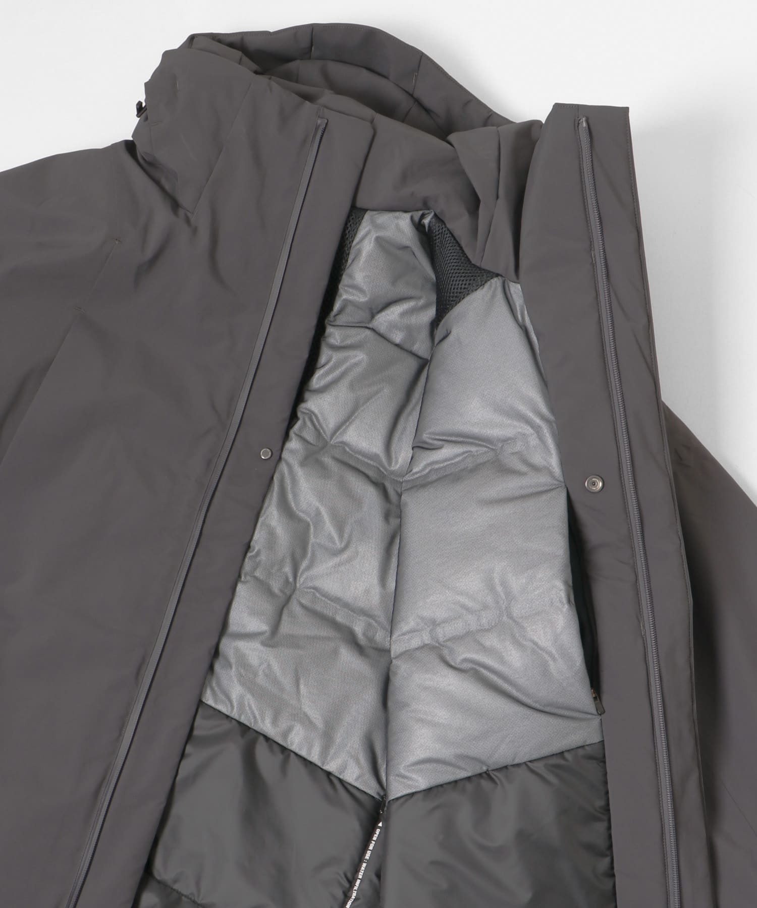 DESCENTE ALLTERRAIN HYBRID INSULATED COAT(M GY03): アウター