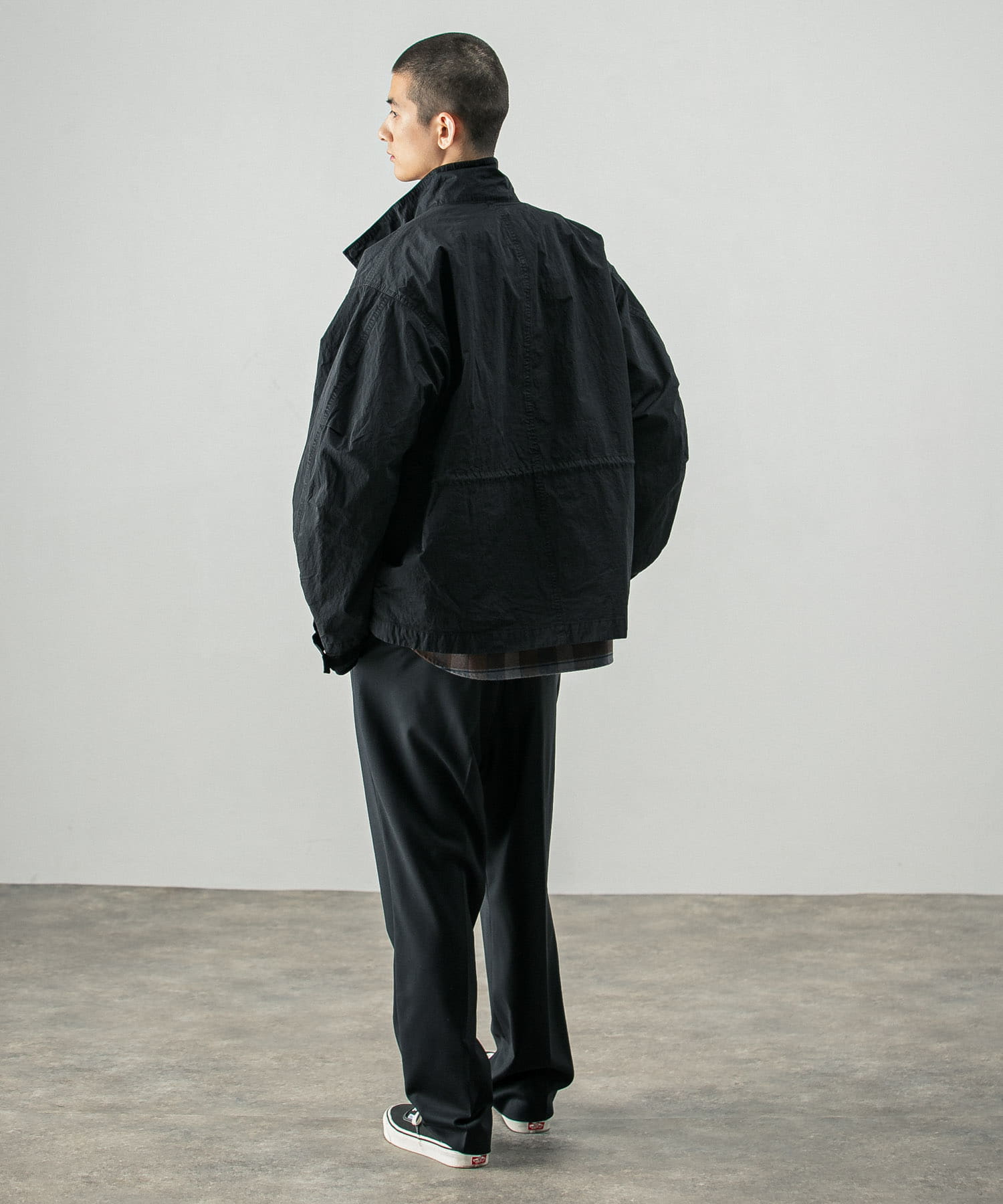 身長：185cm サイズ：6
