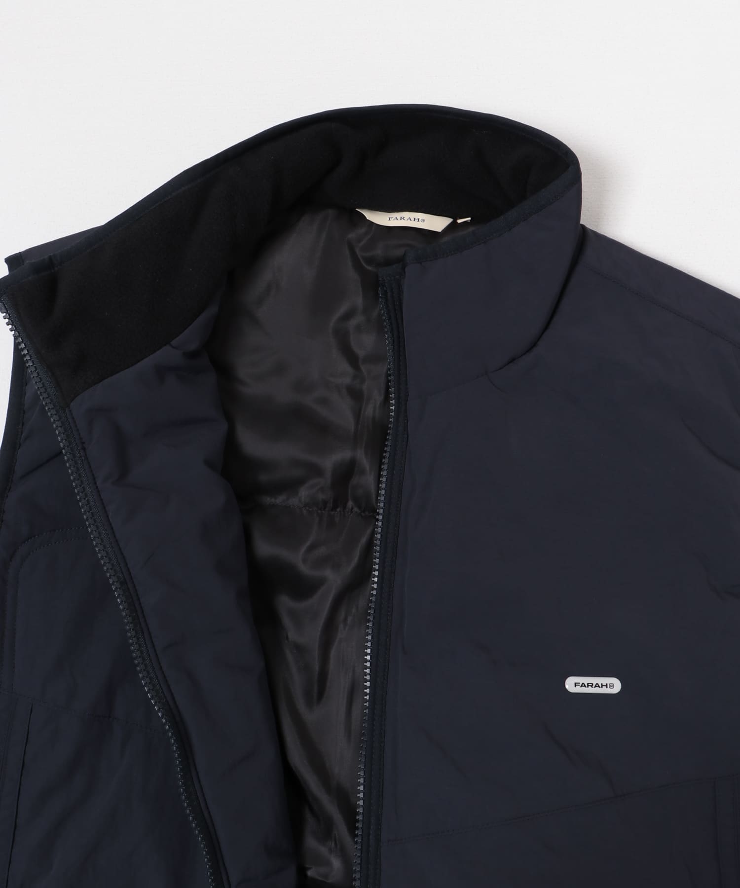 FARAH　Nylon Zip Up Vest Navy M