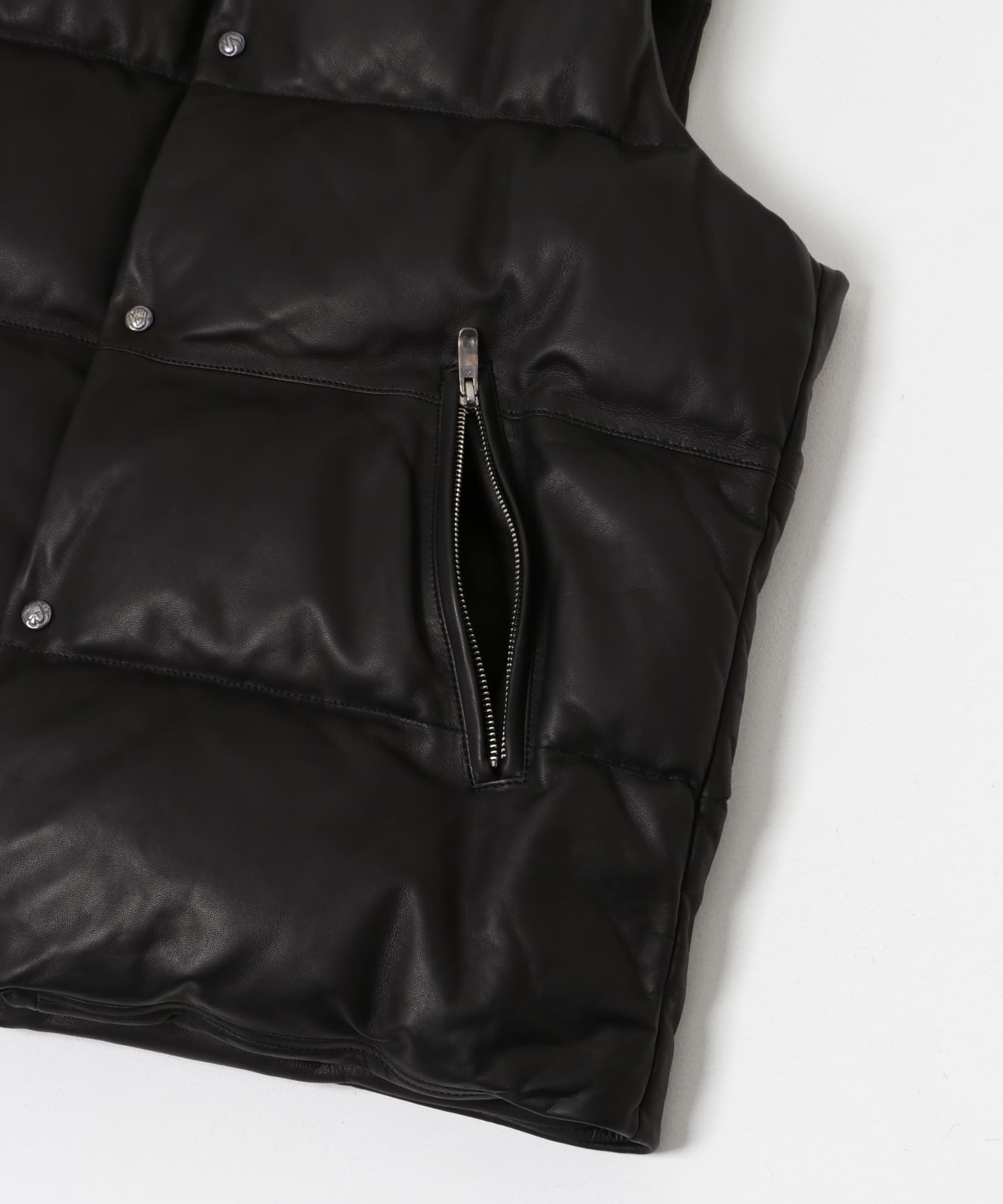 PORTER CLASSIC　LEATHER DOWN VEST W BLACK 2