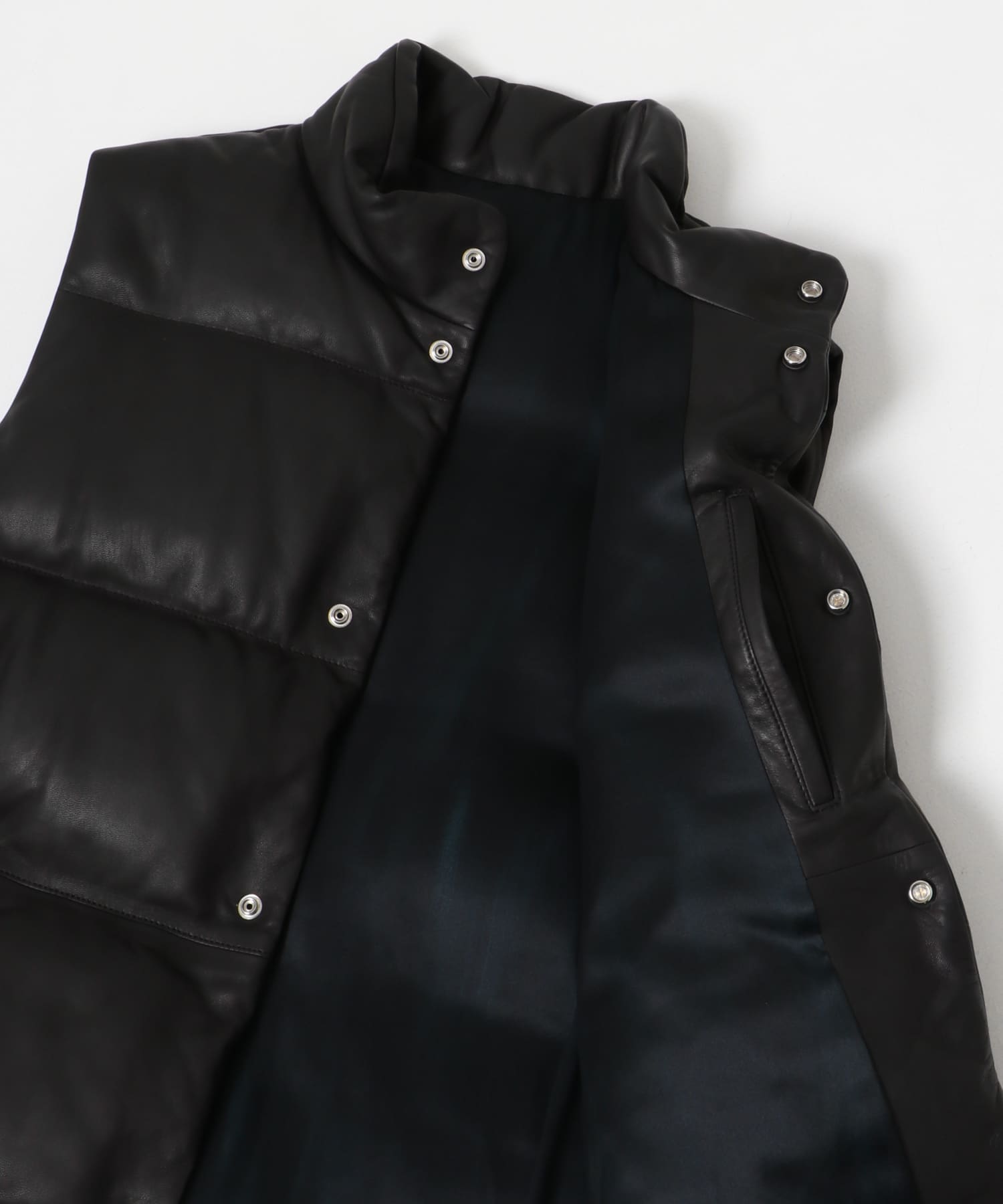 PORTER CLASSIC　LEATHER DOWN VEST W BLACK 2