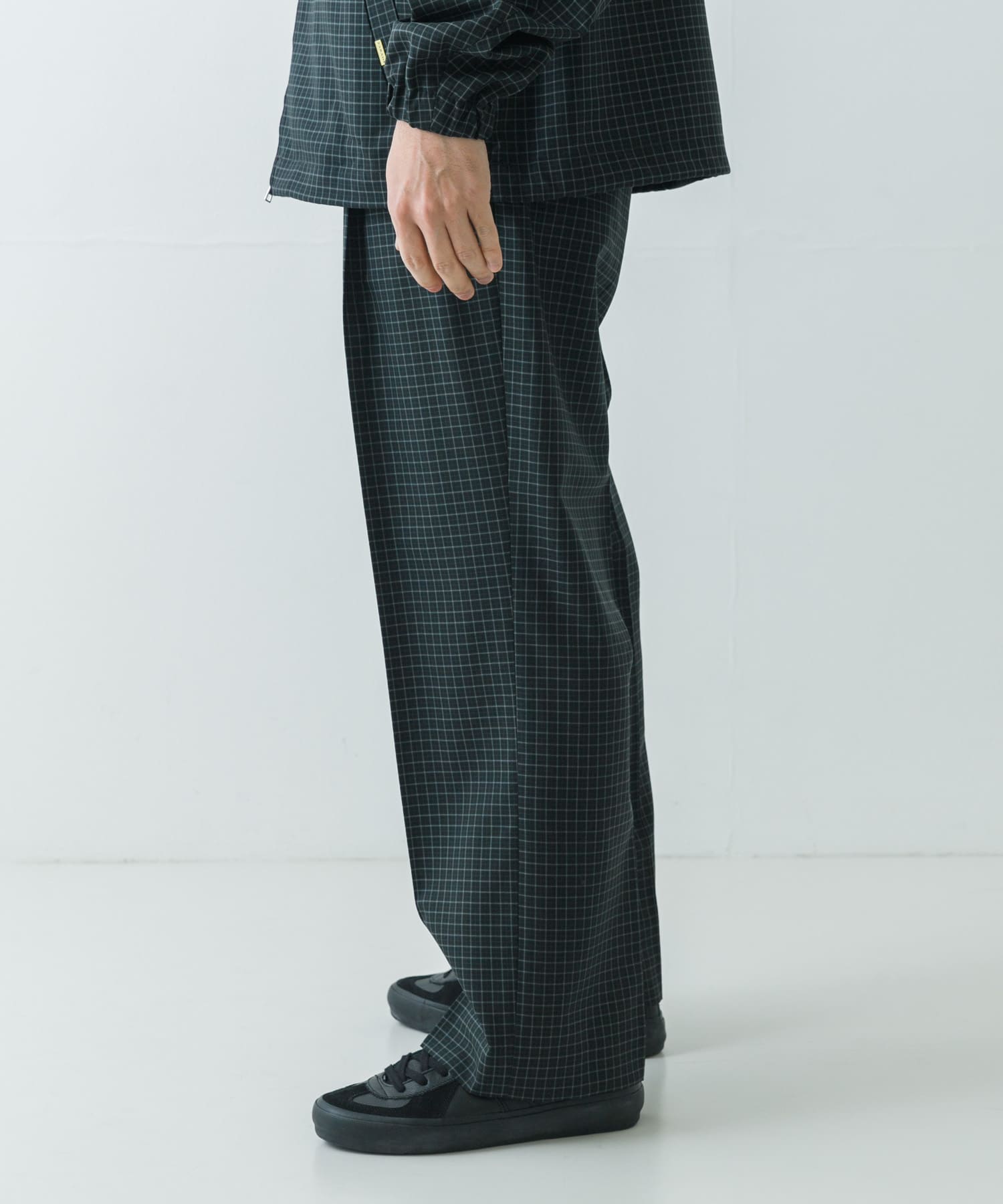 Blk Plaids