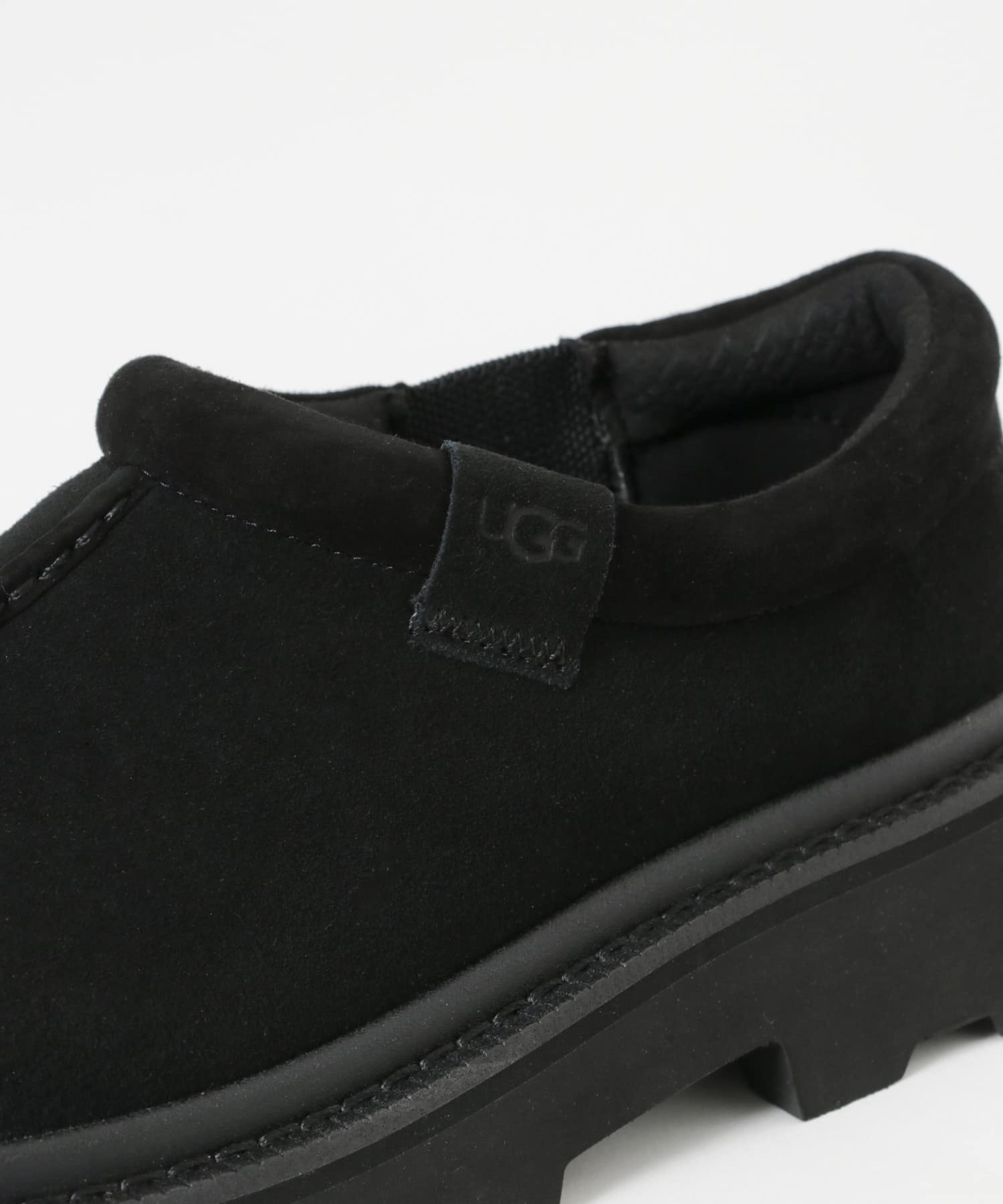 UGG　M TASMAN LUG BLACK 26