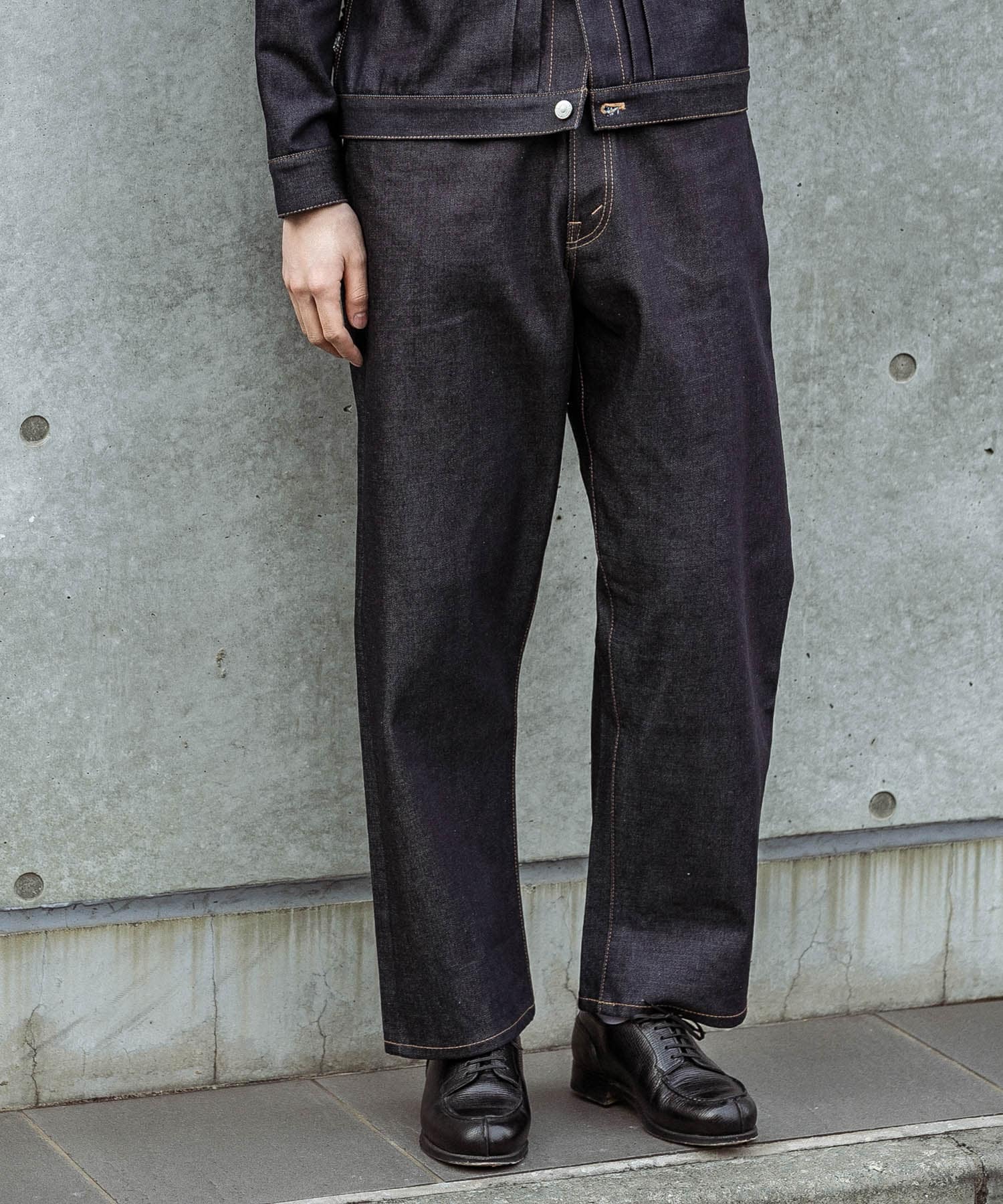 身長：184cm サイズ：30