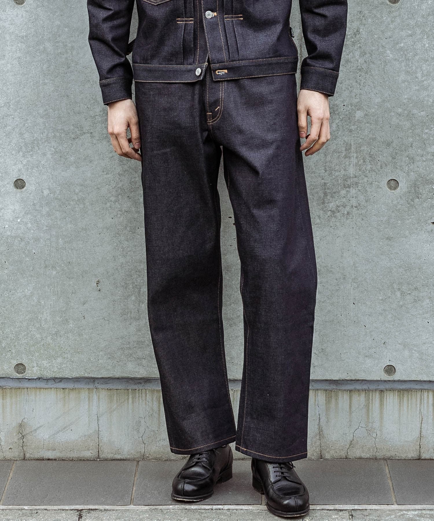身長：184cm サイズ：30