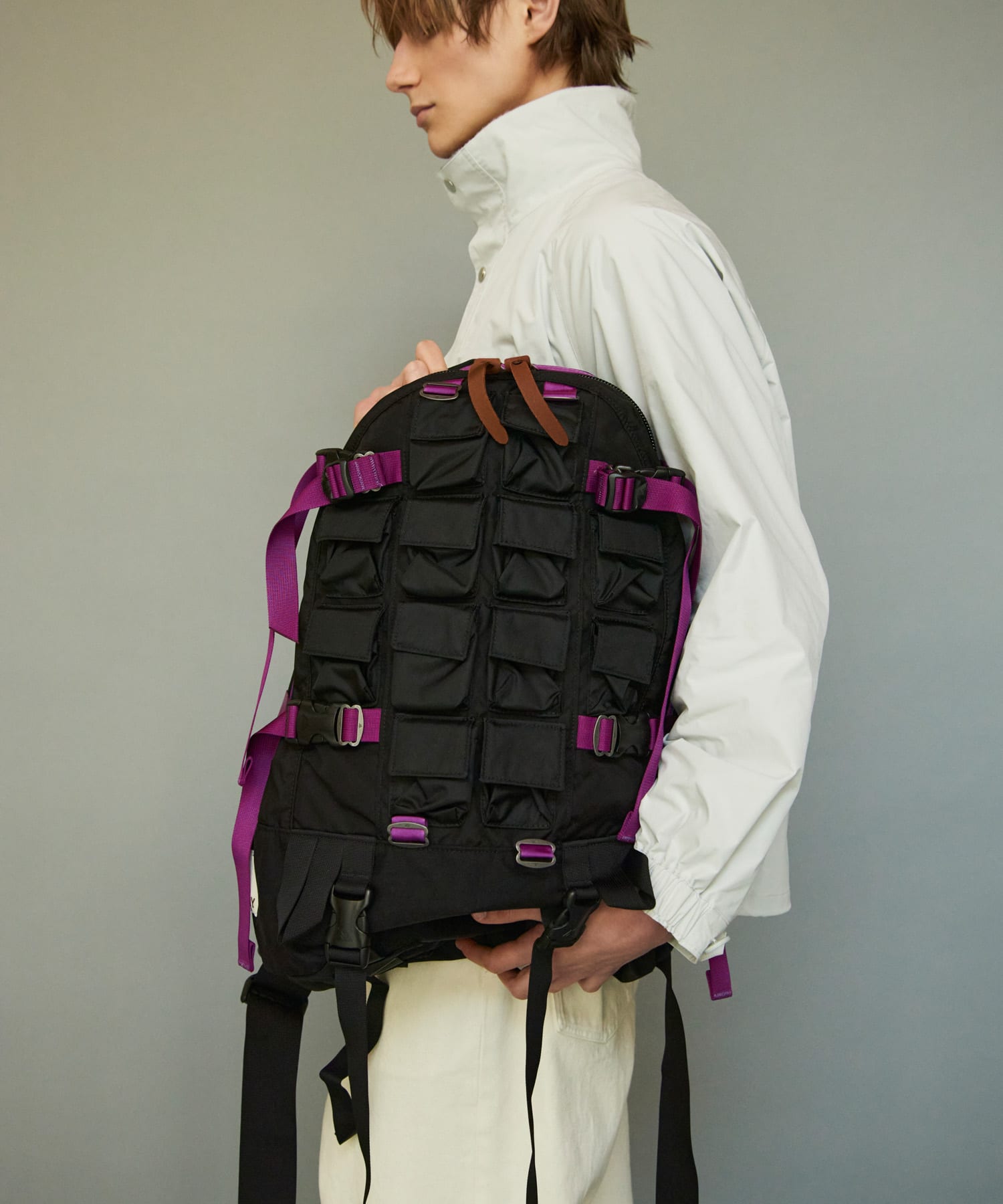 BLK/PUR