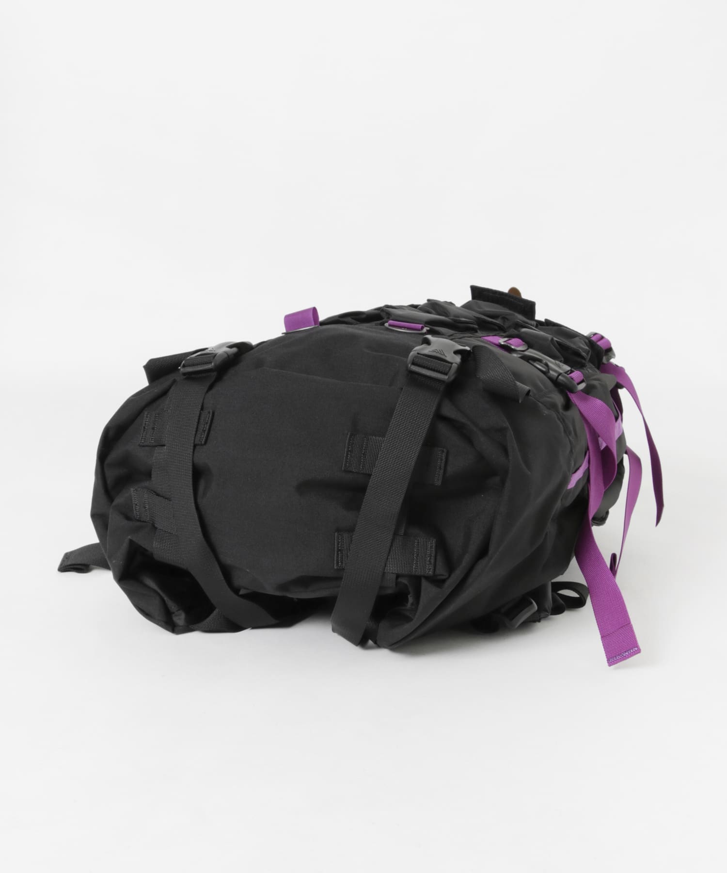 BLK/PUR