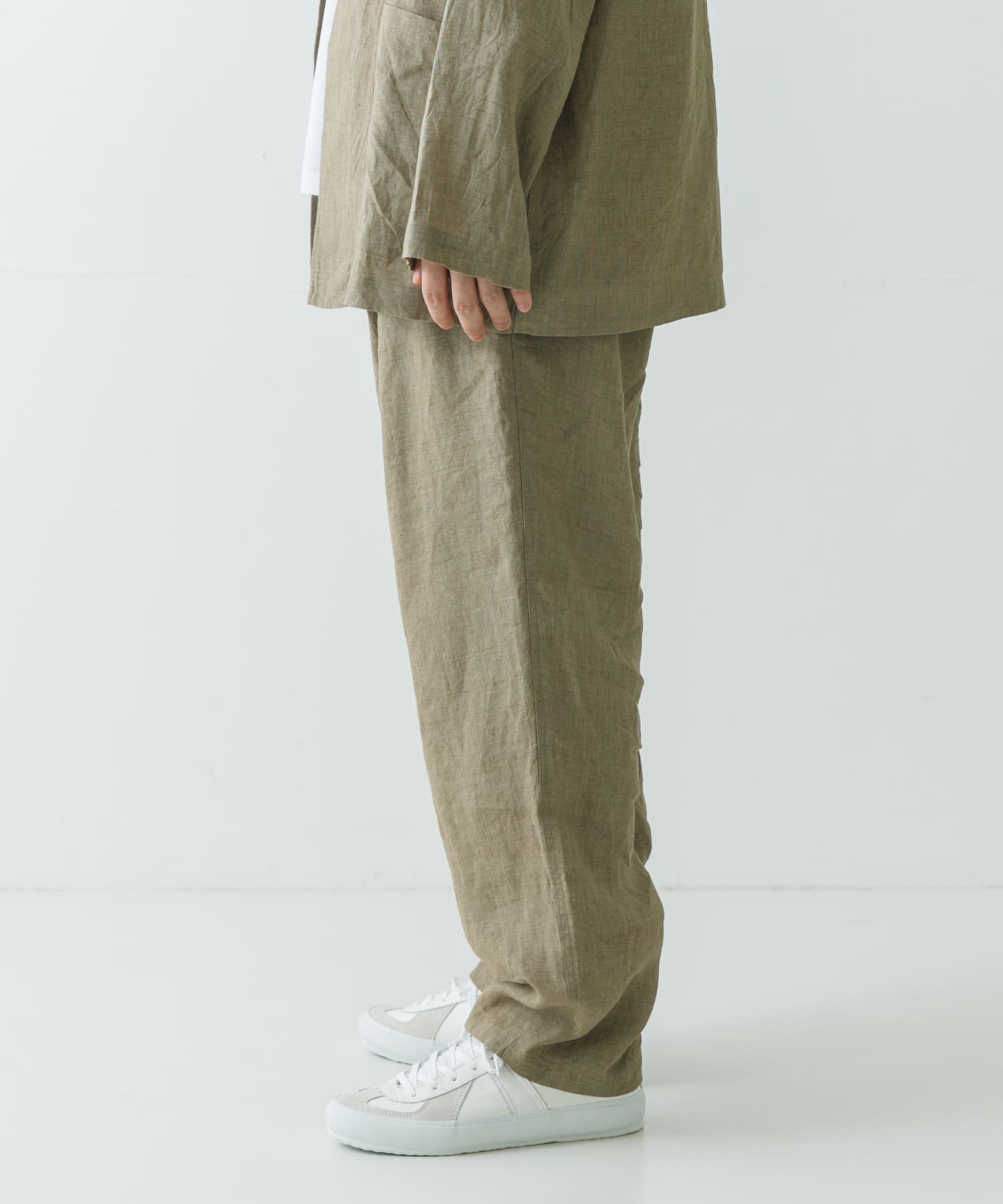 180 KHAKI