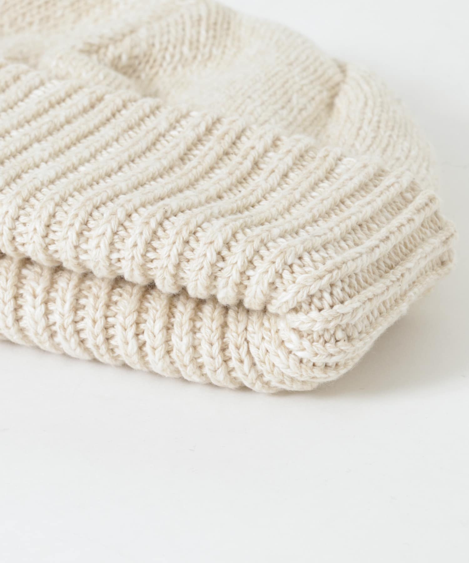 未使用タグ付き‼️HLT Boucle Knit Cap ecru 新色】HLT Boucle Knit Cap