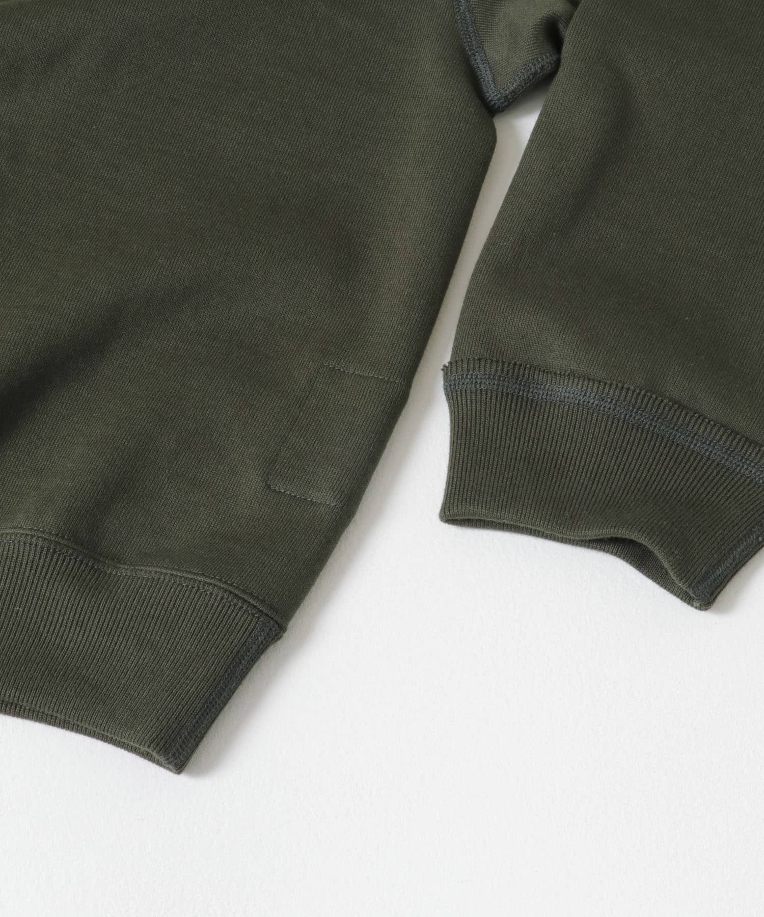 DARK OLIVE