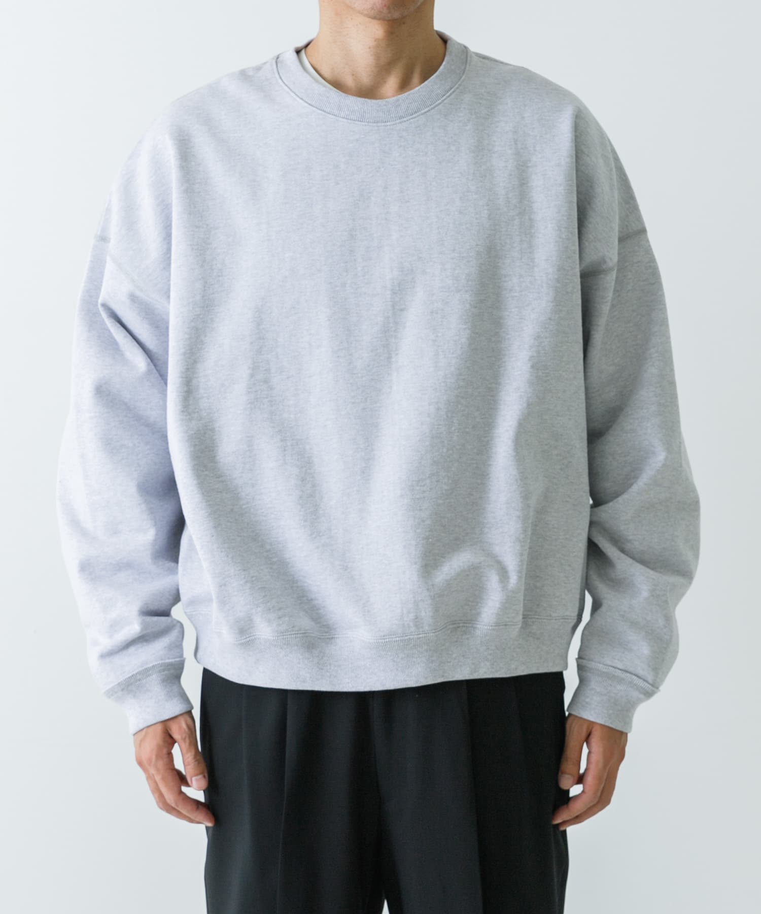 MARKAWARE HUGE SWEAT SHORTS(1 ASH GRAY): トップス｜URBAN RESEARCH